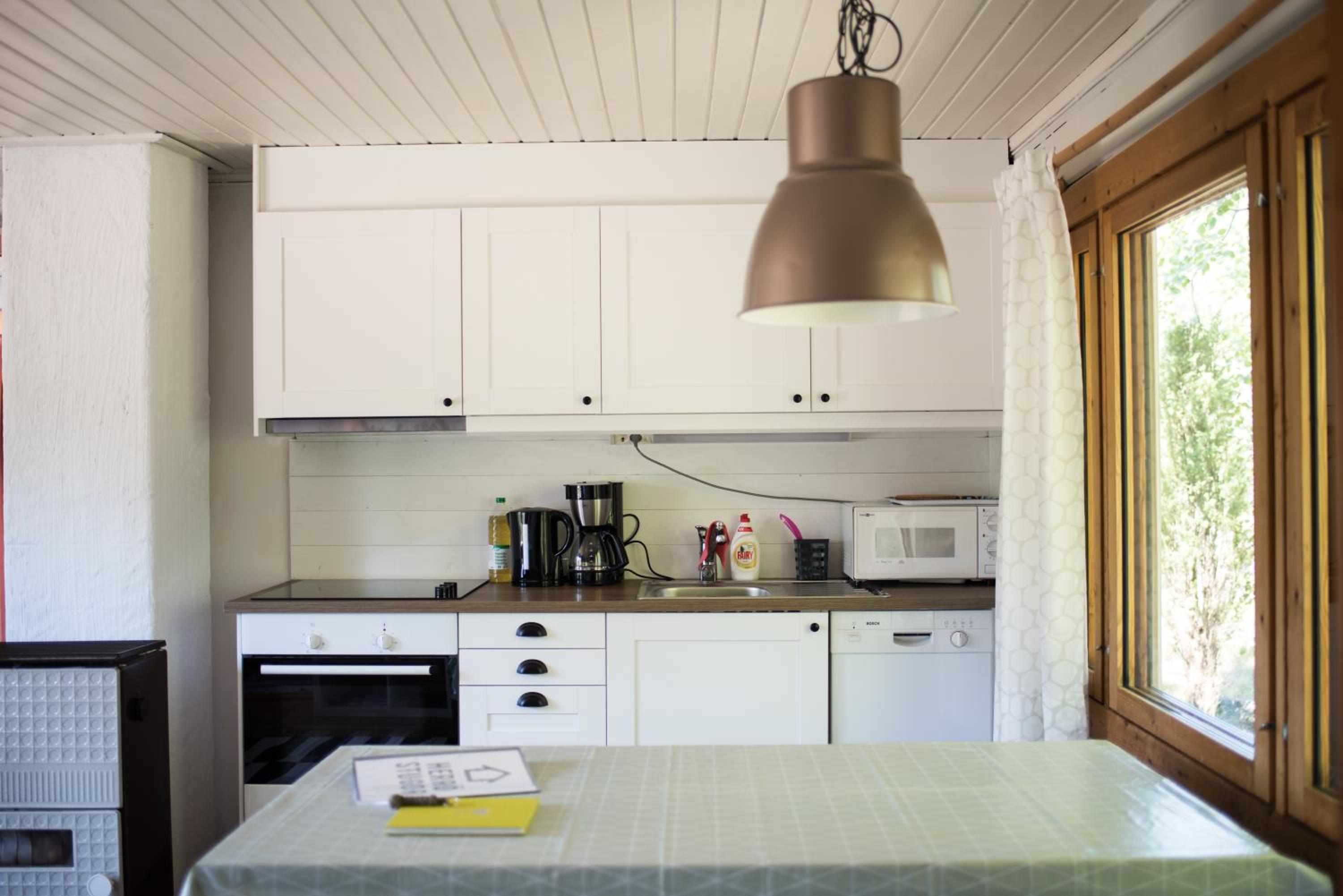 Three-Bedroom House photo 2