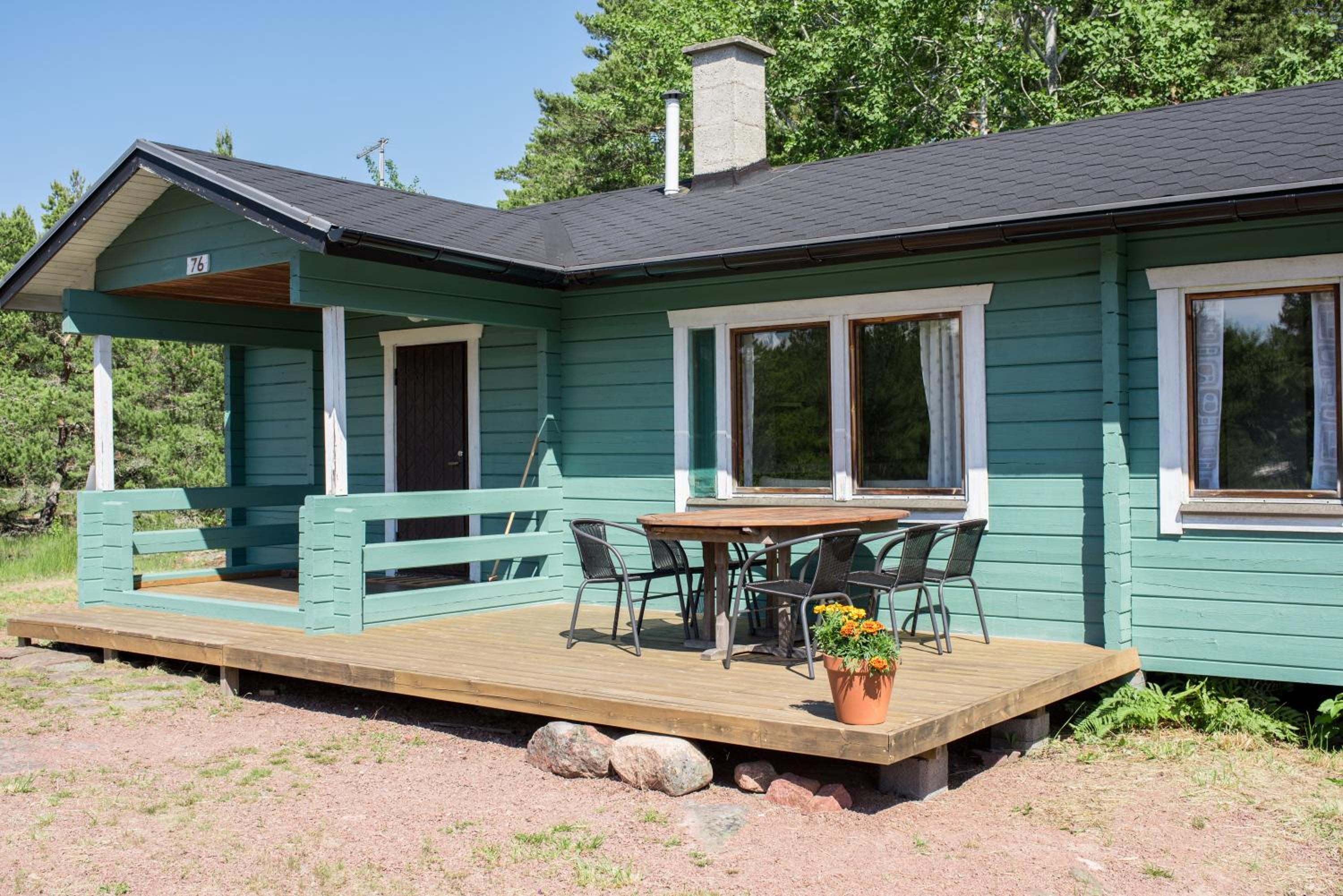 Three-Bedroom House photo 1