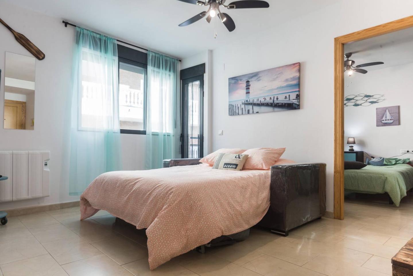 Apartamento con Balcón