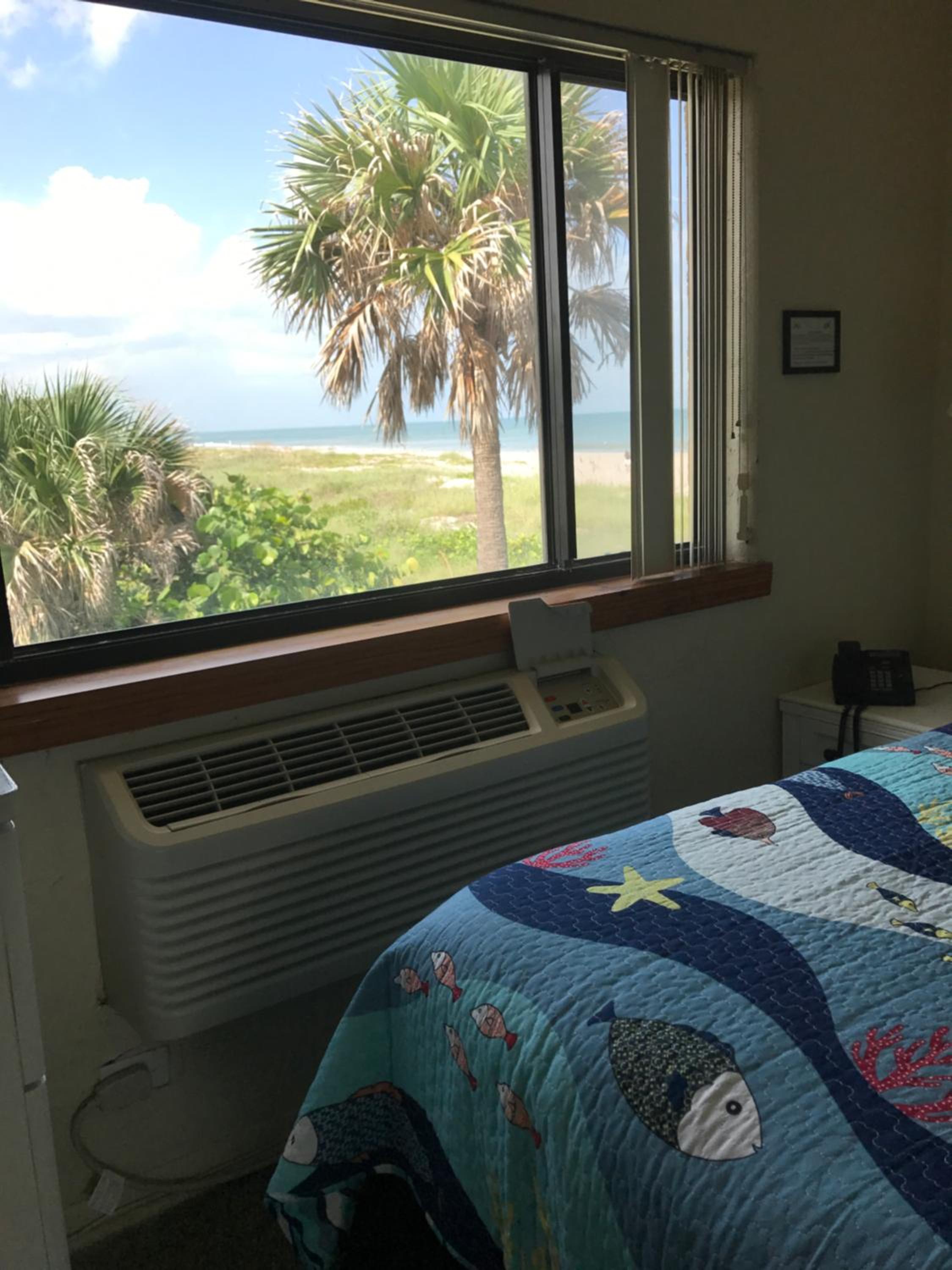 Two-Bedroom Suite - Non-Smoking - Photo 23