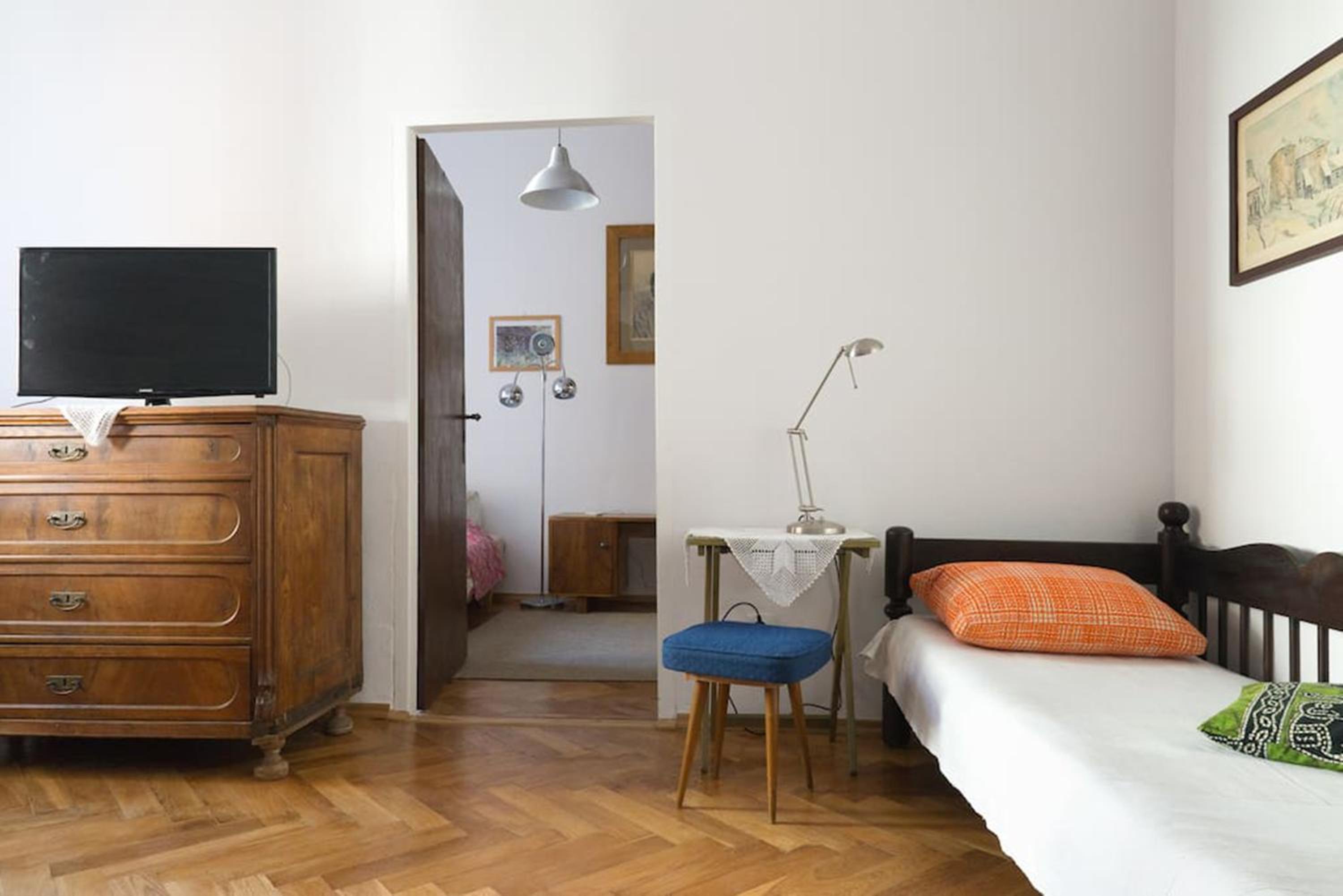 Apartment - Photo 1
