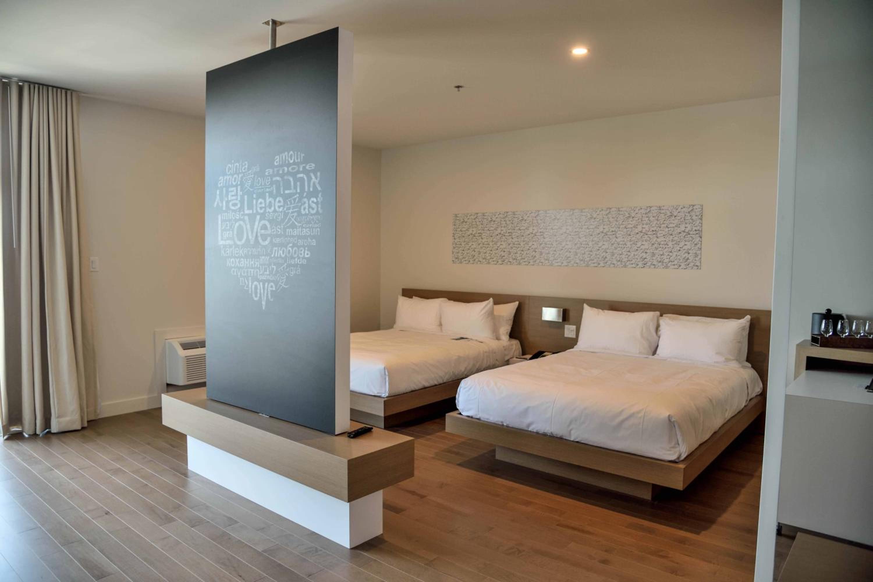 Quadruple Room with Two Queen Beds and Lake View - Non Smoking