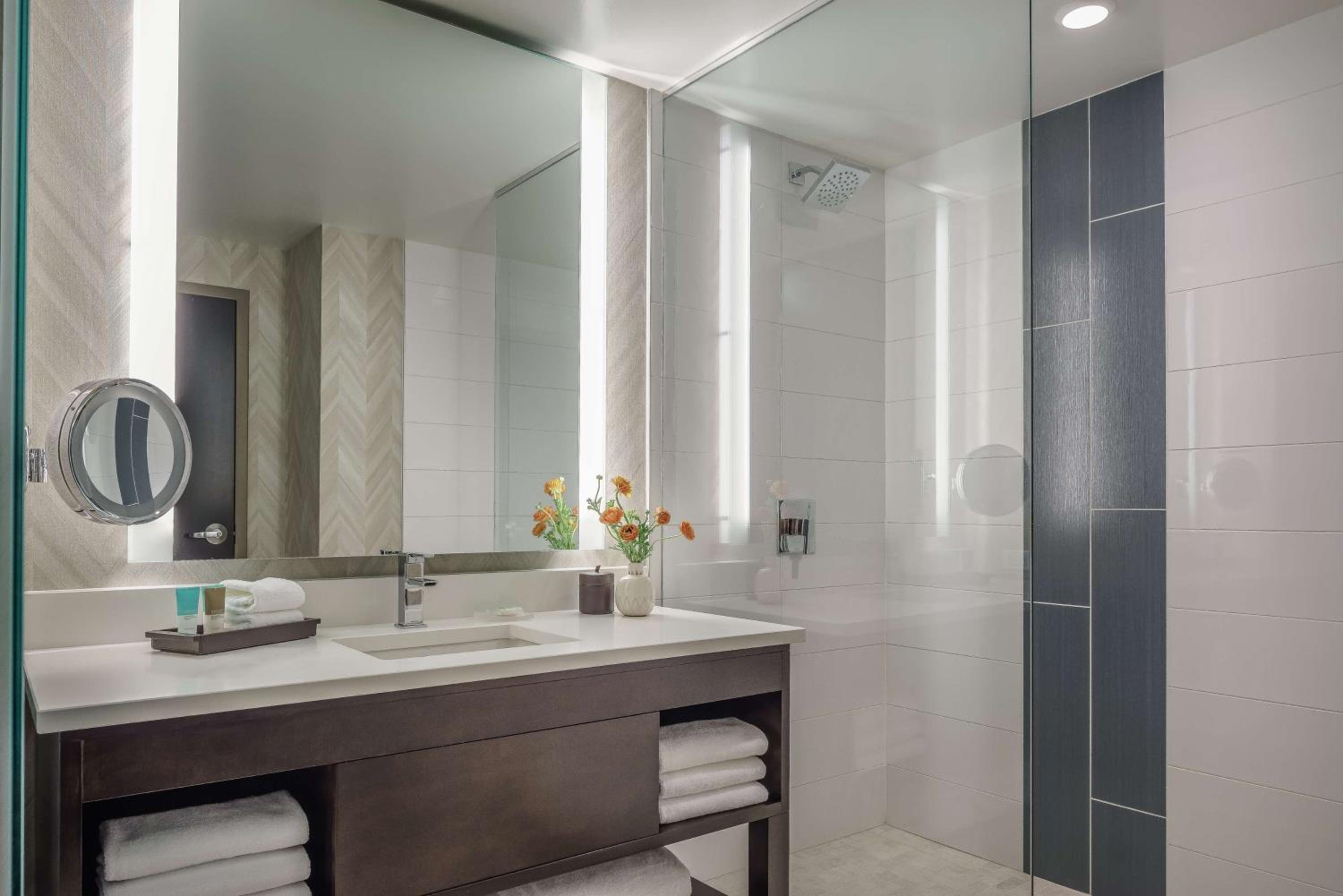 Executive Suite photo 2