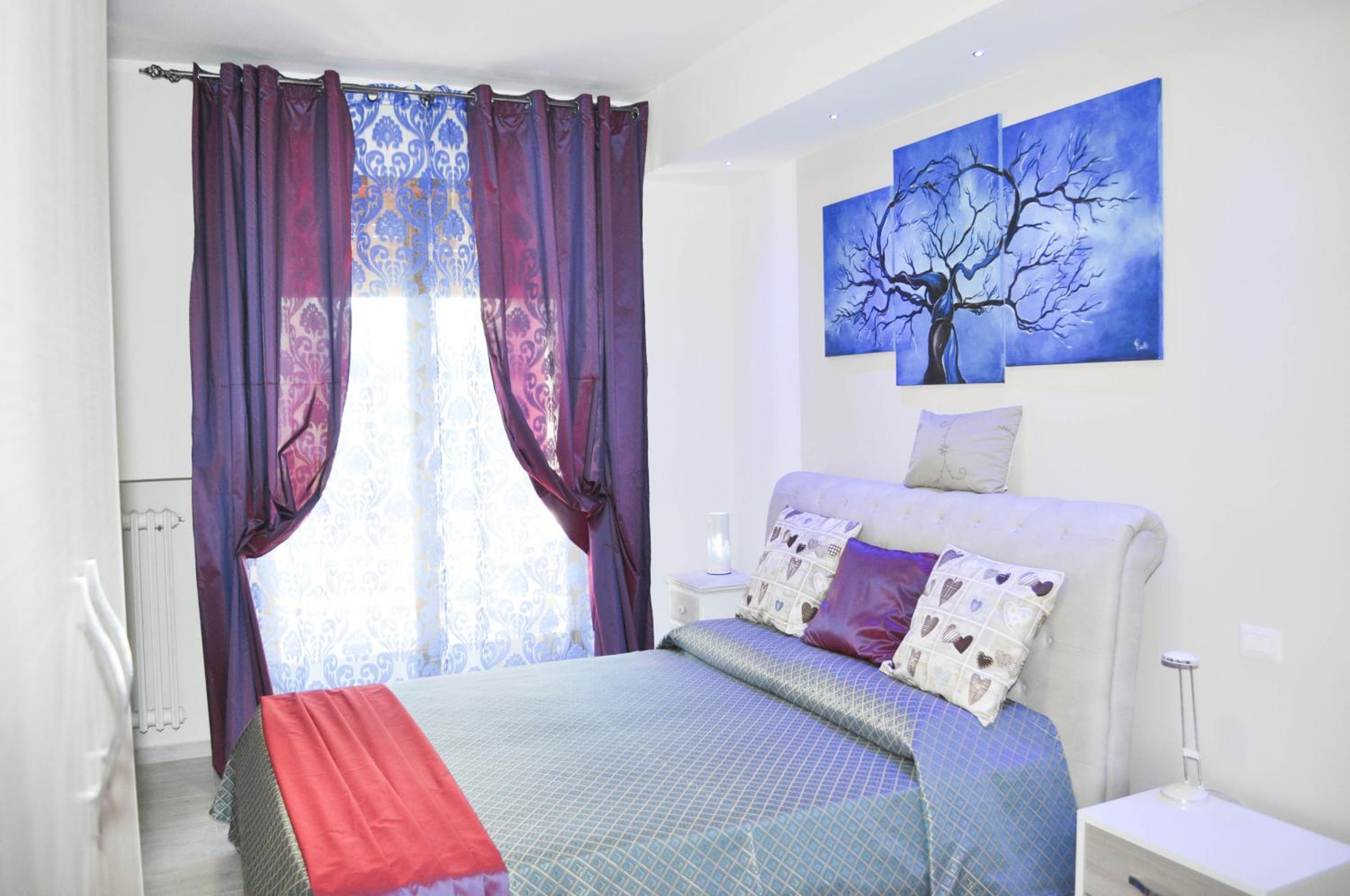 King Room with Balcony photo 3
