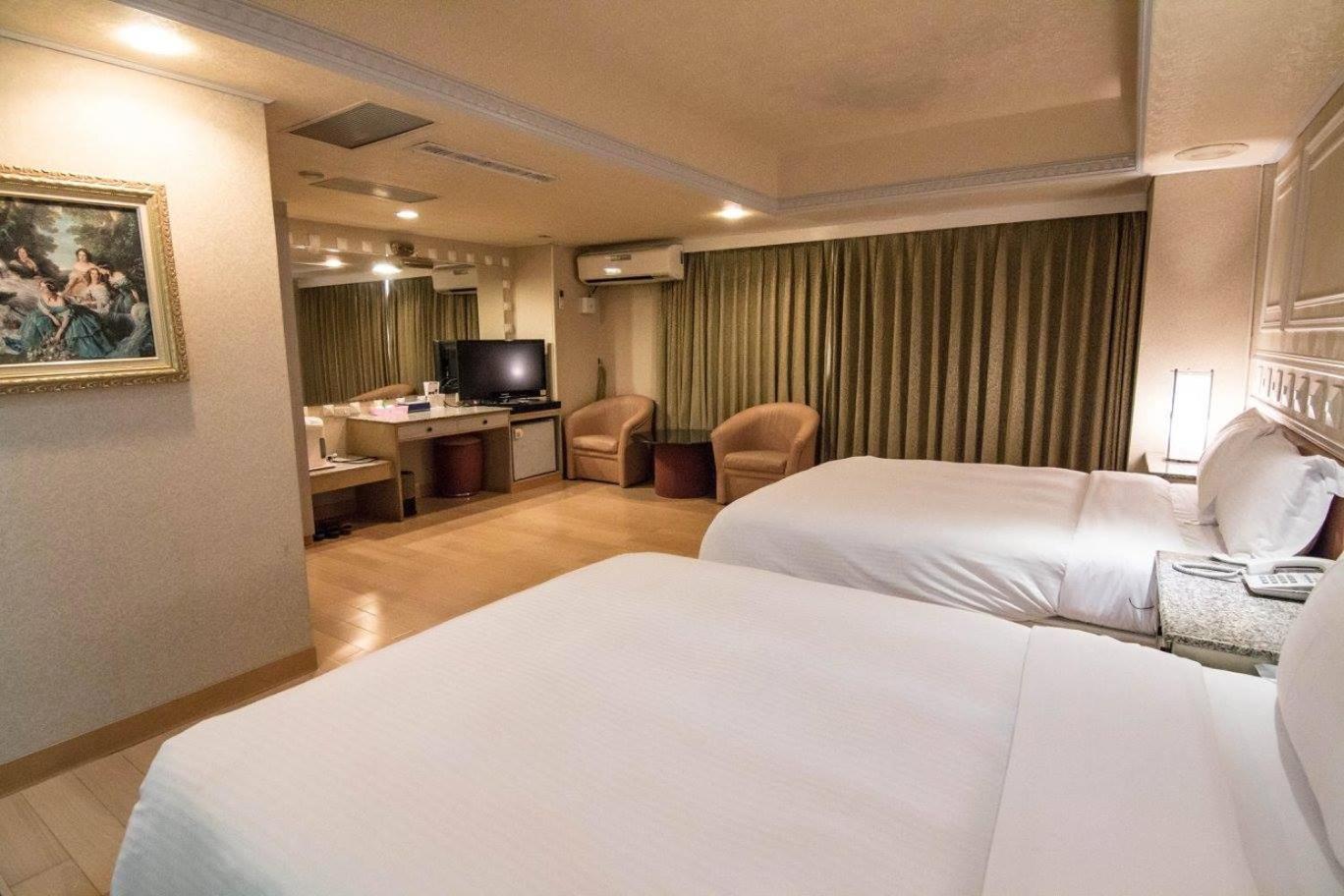Quadruple Room with Bath