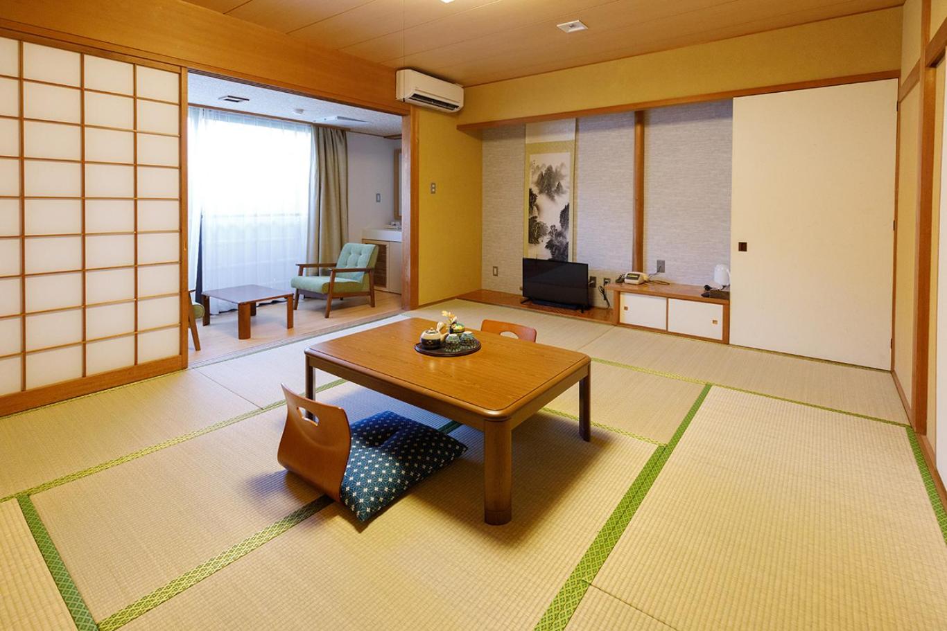 Japanese-Style Quadruple Room photo 1