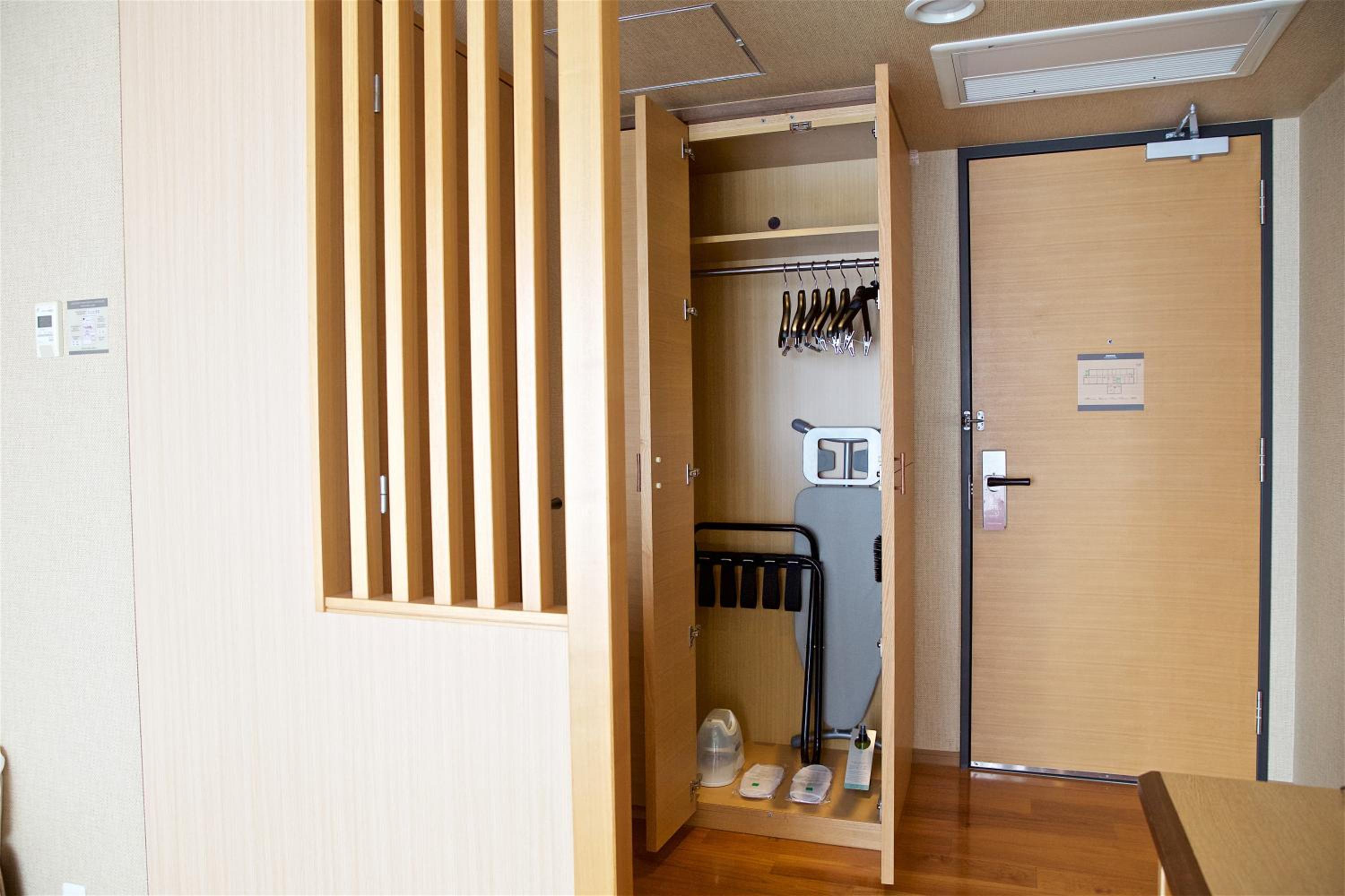 Comfort Twin Room - Non-Smoking