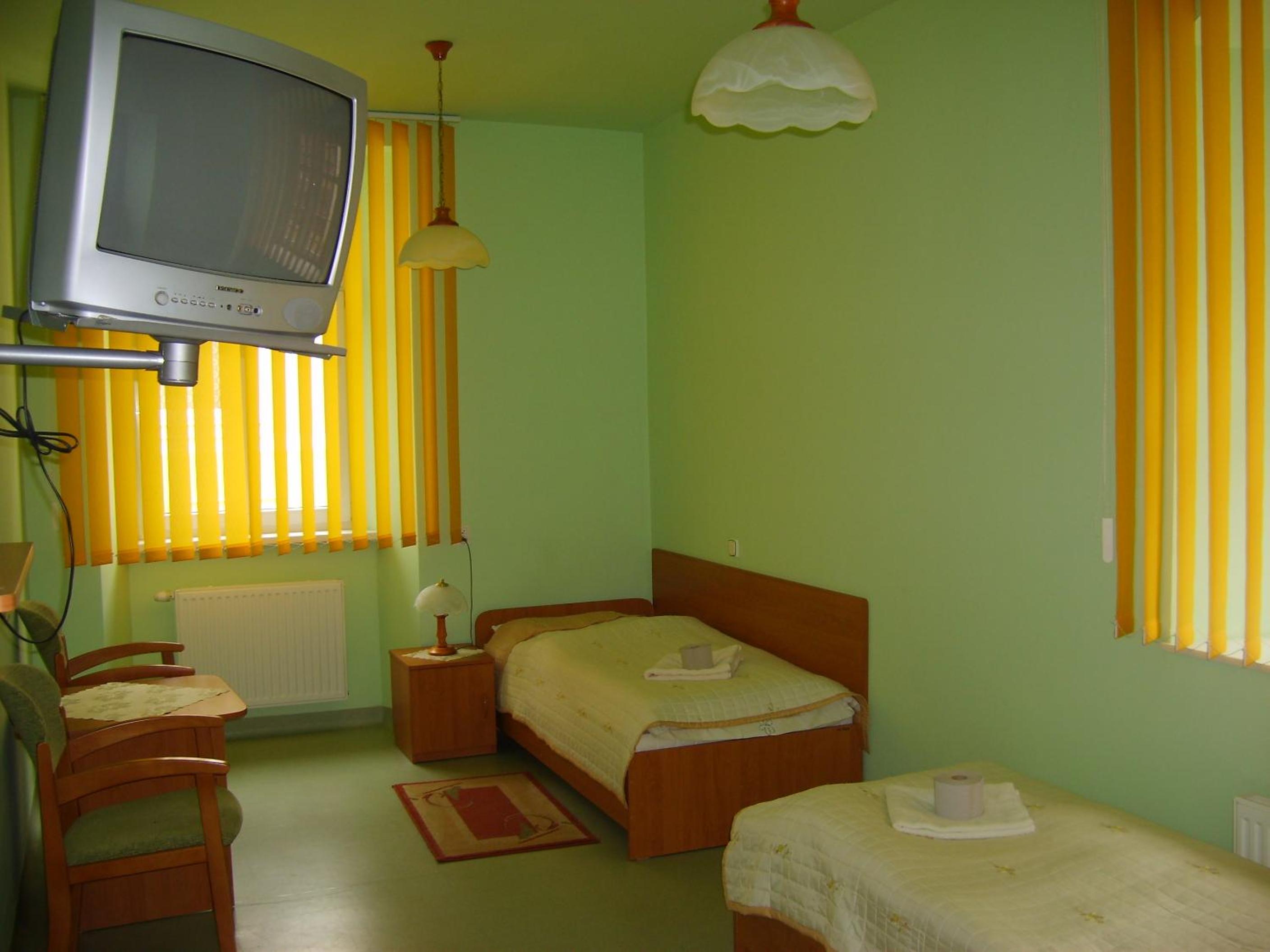 Standard Twin Room photo 3