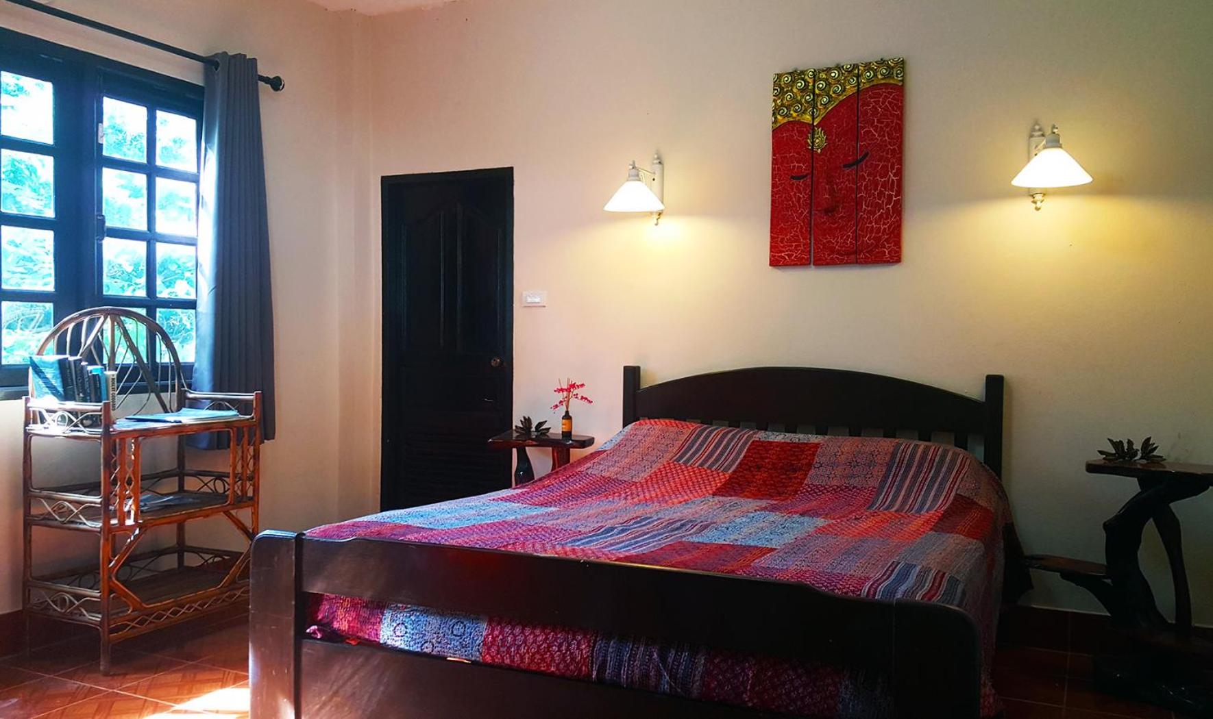 Deluxe King Room photo 1