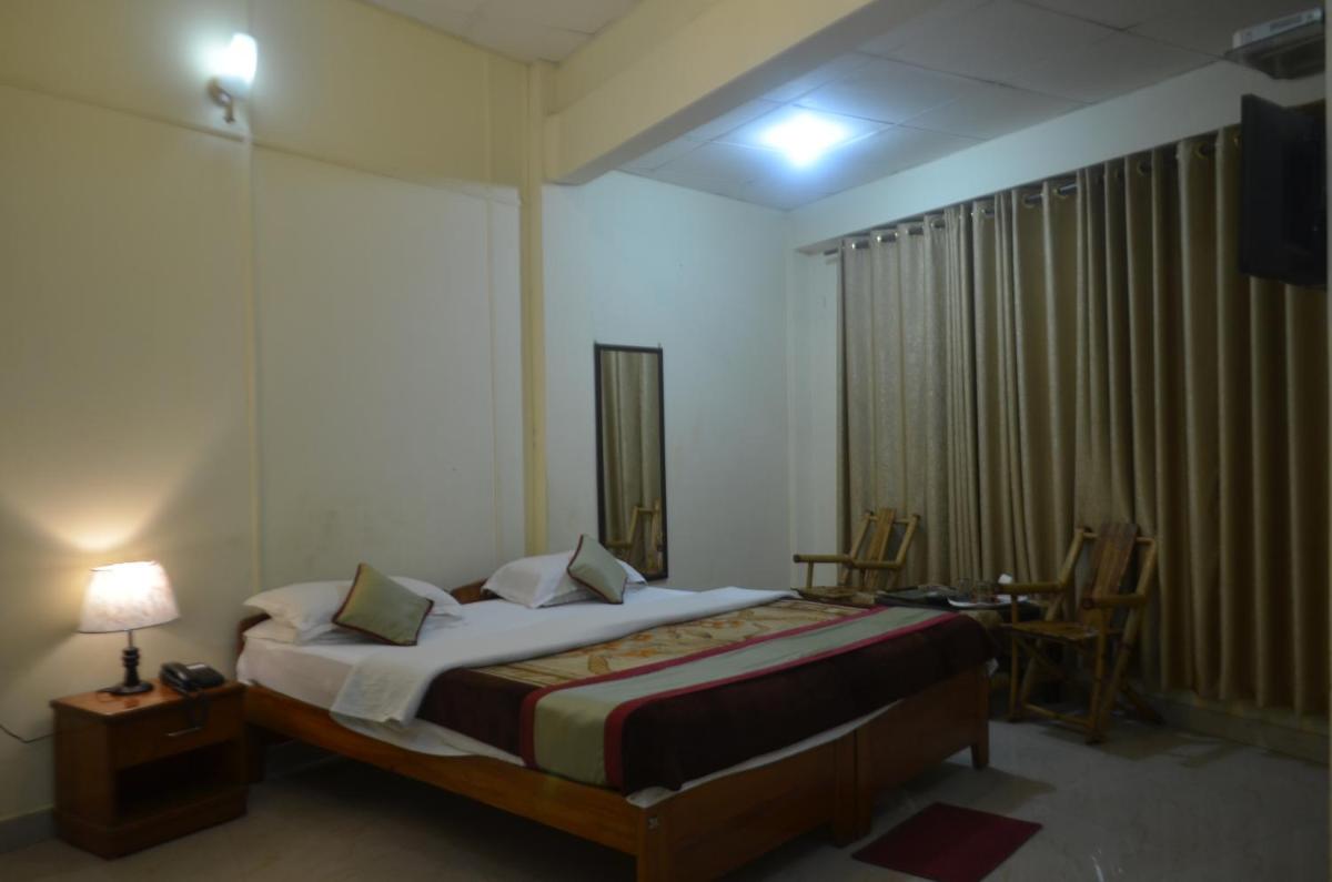 Deluxe Double or Twin Room photo 2