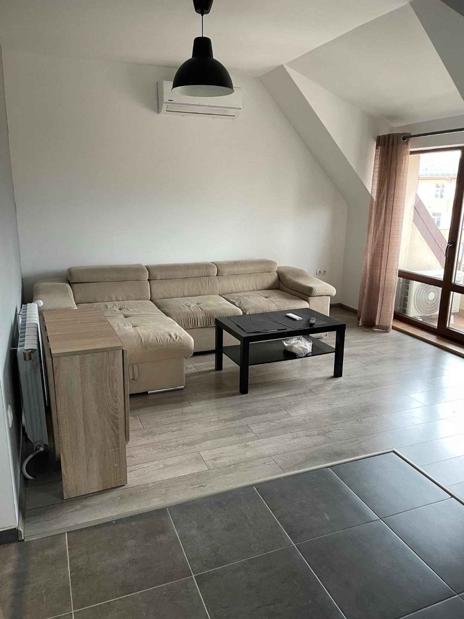 One-Bedroom Apartment with Balcony and Mountain View