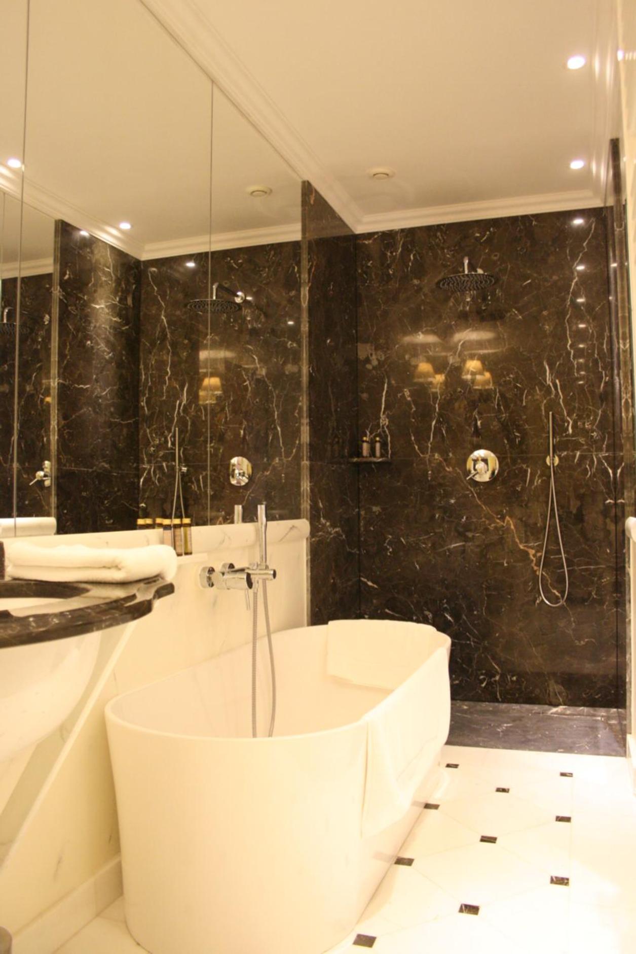 Superior Twin Room photo 2