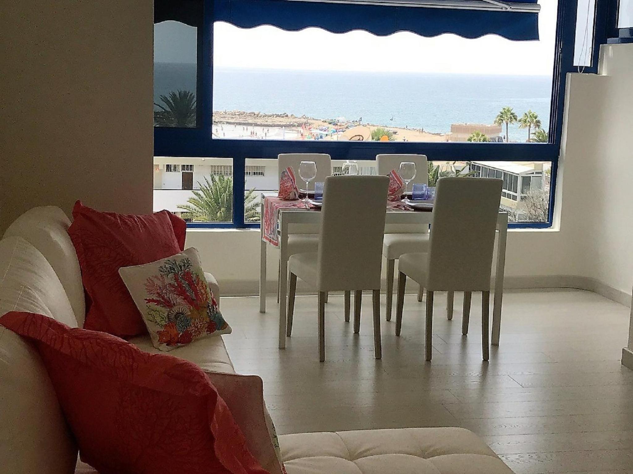 Apartment with Sea View photo 2