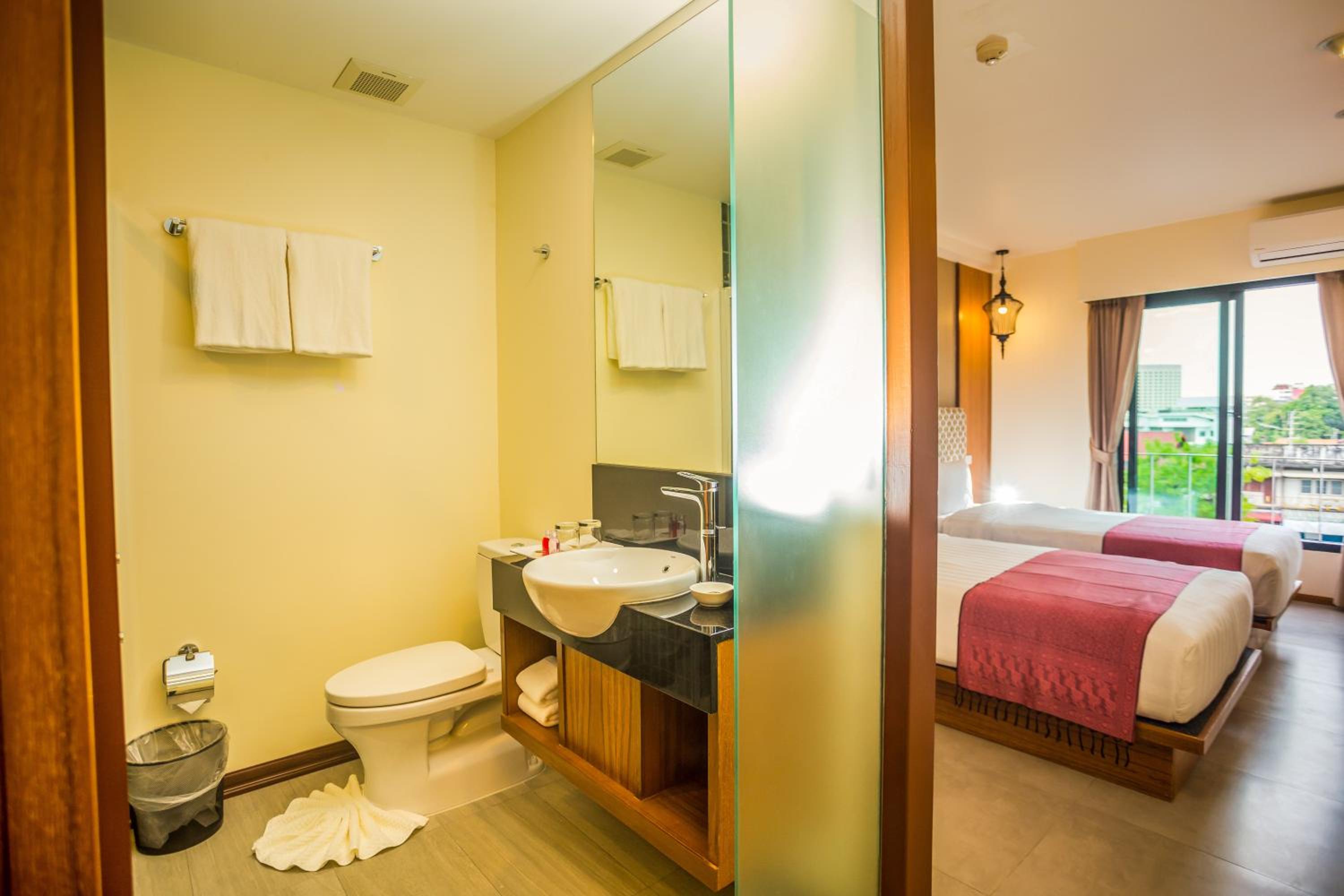 Superior Twin Room photo 2
