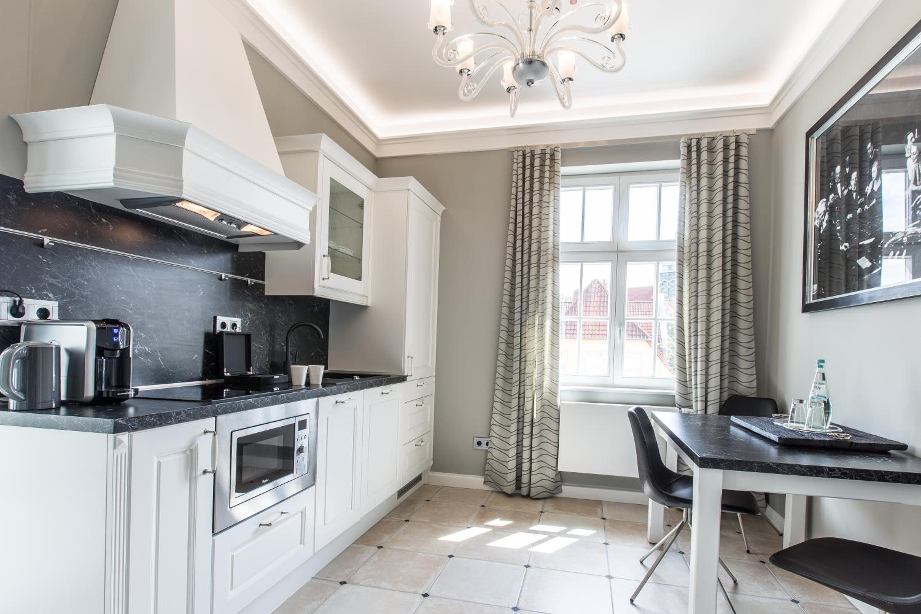 Executive Suite photo 2