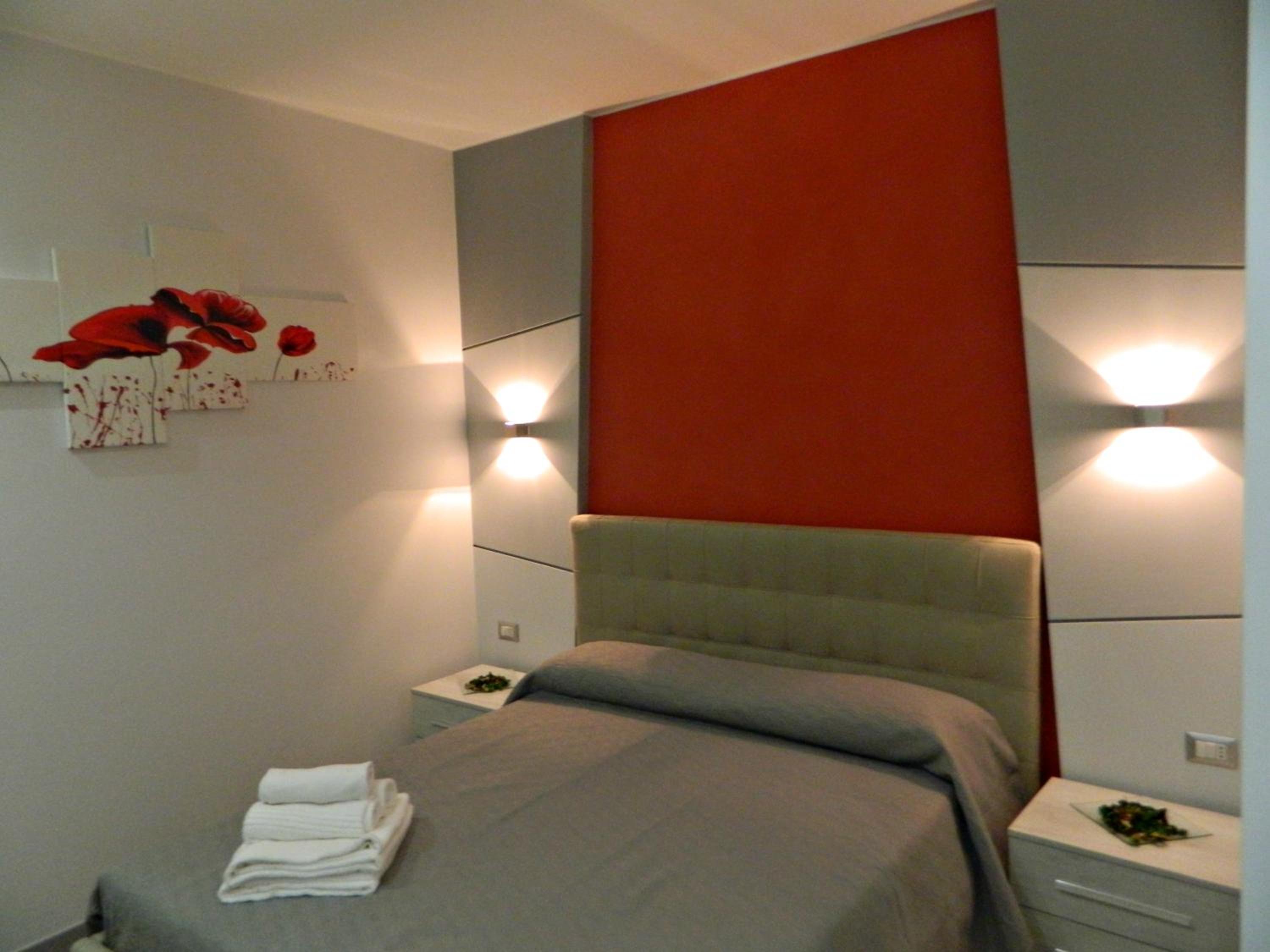 Deluxe Room - Photo 1