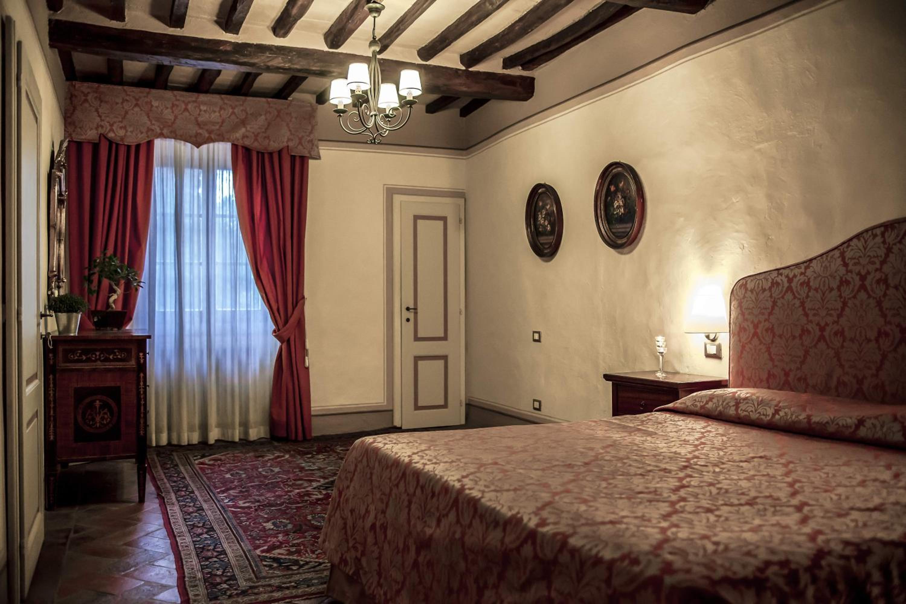 One-Bedroom Apartment (2 Adults)