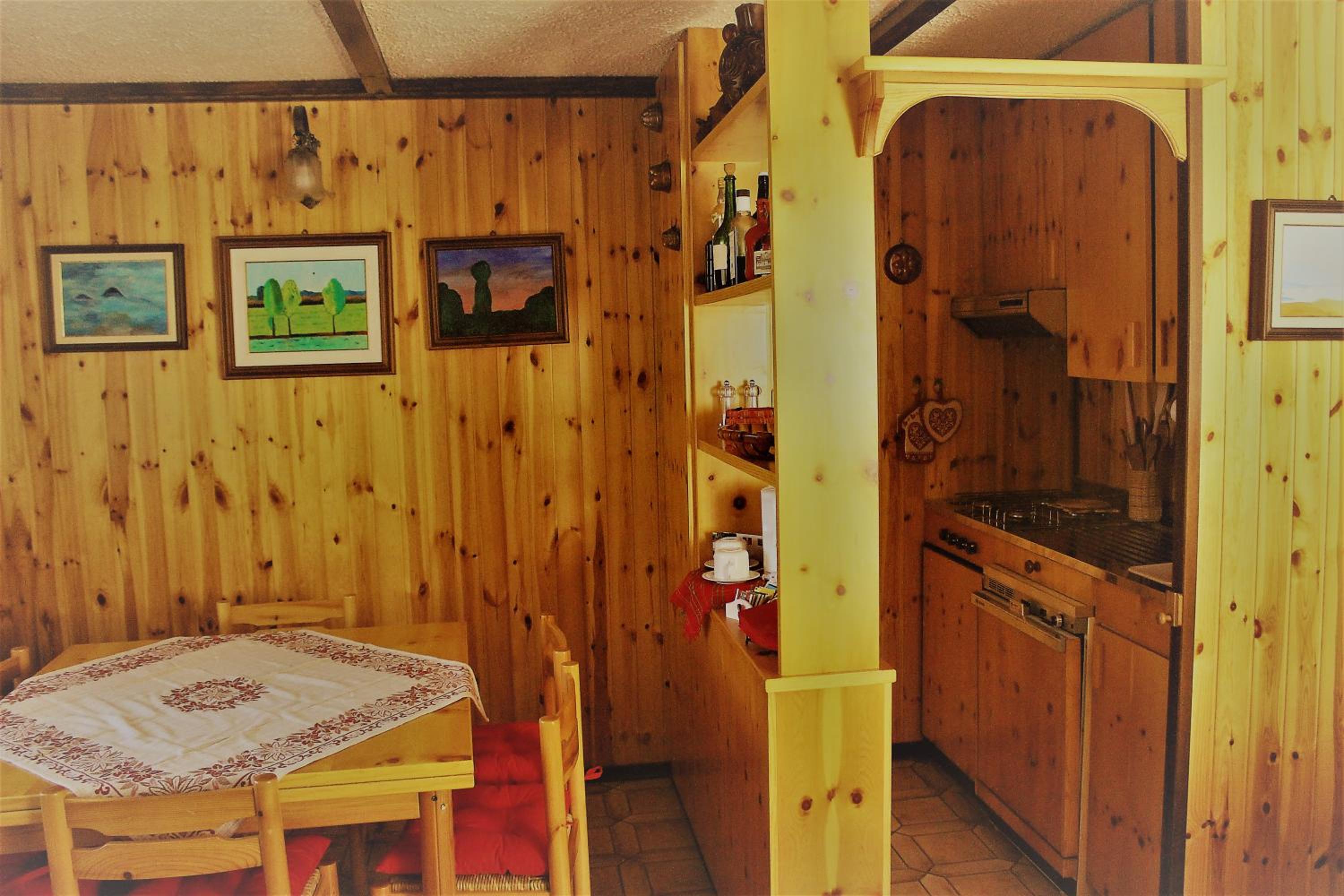 Apartment With Mountain View photo 2