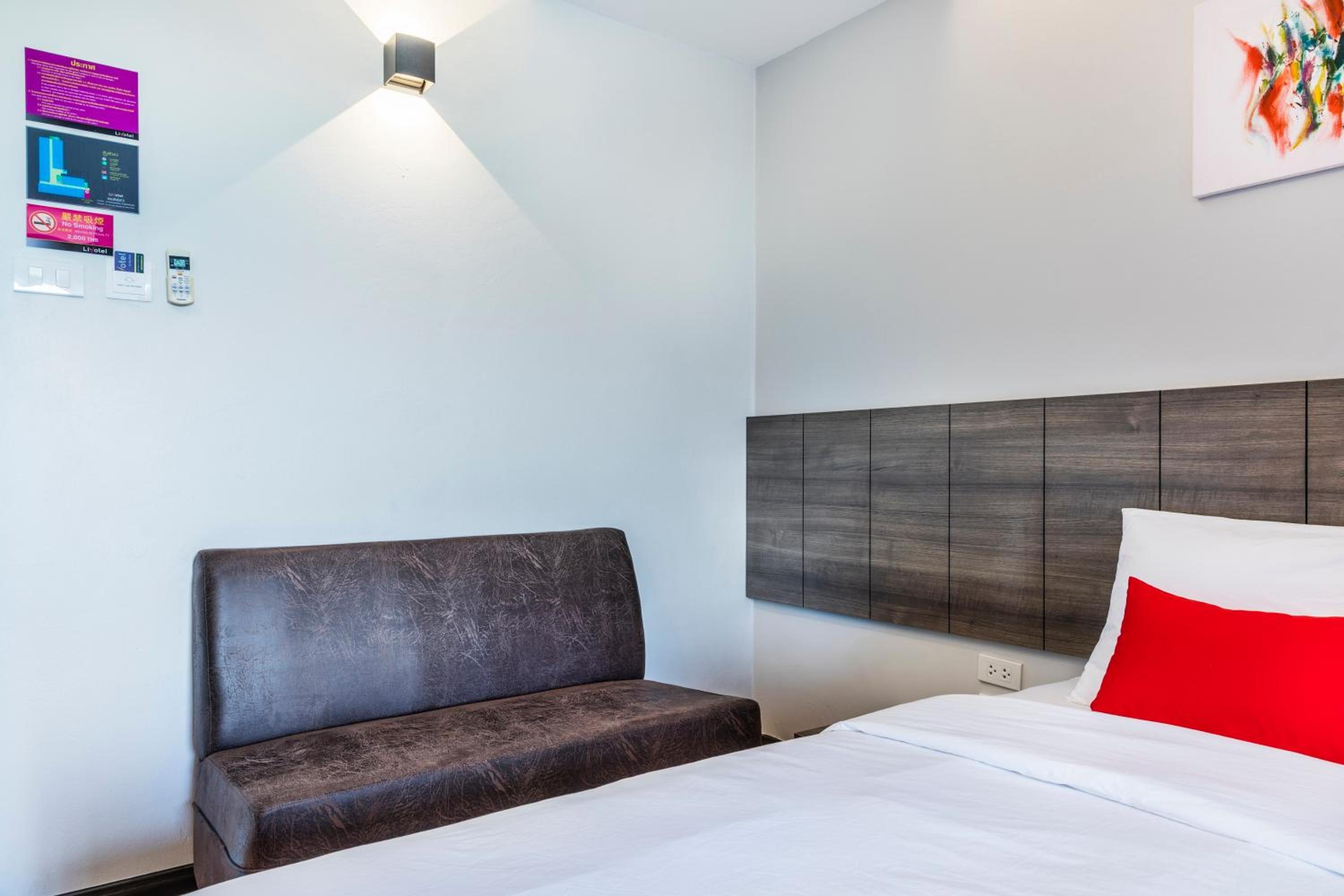 Standard Twin Room photo 3