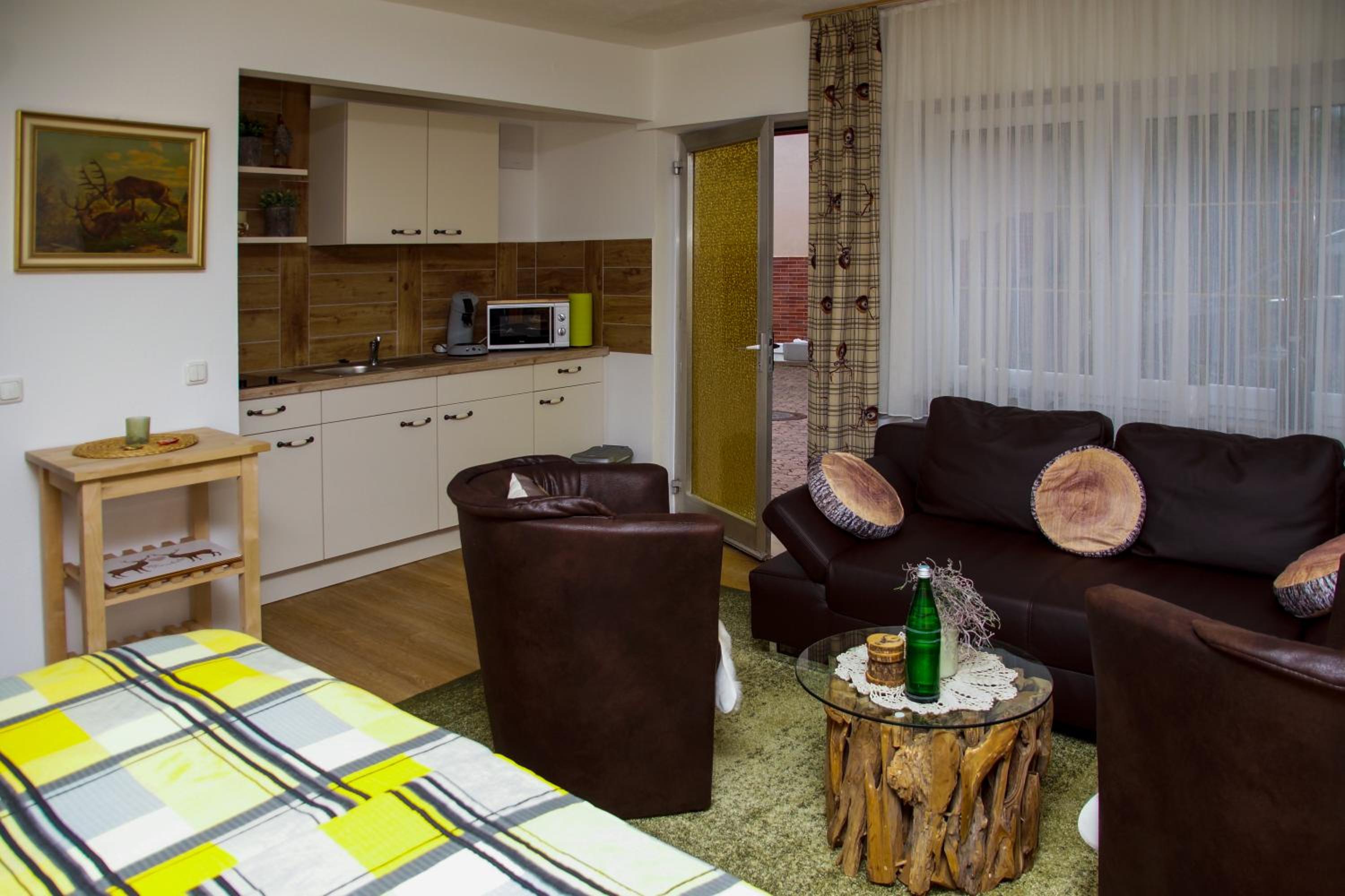 Large Double Room photo 3