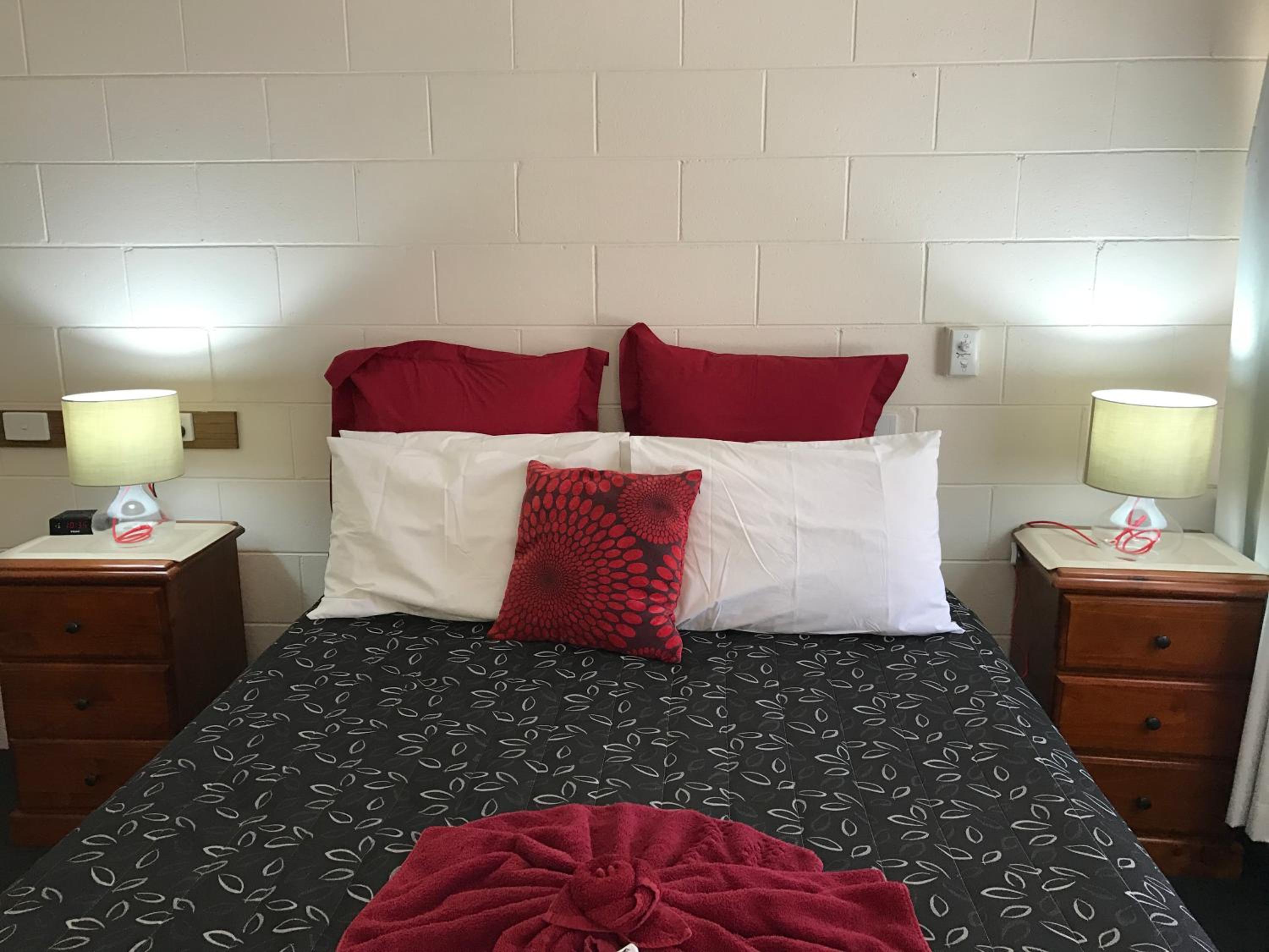 Budget Double Room - Photo 4