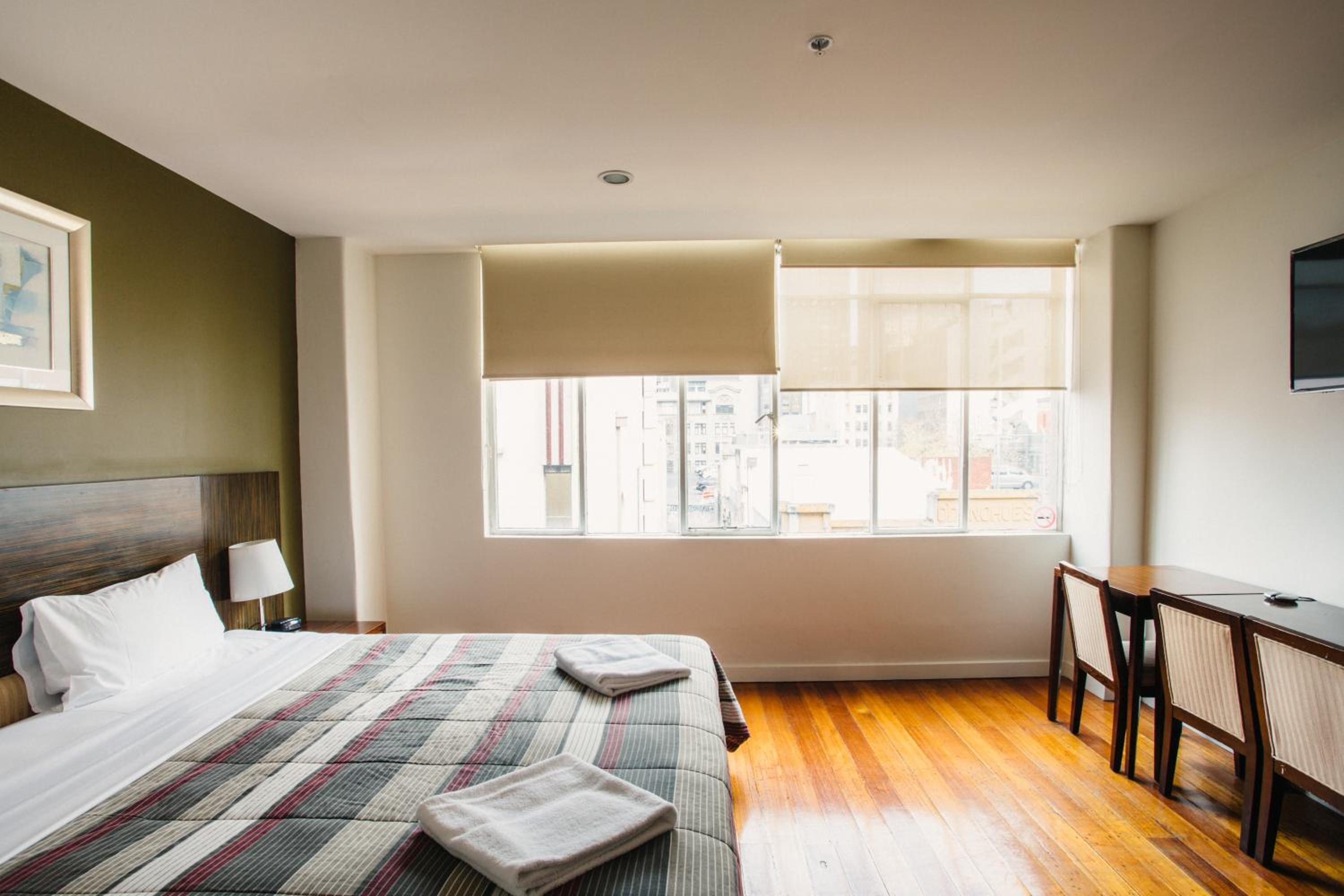 Deluxe Studio Apartment - Photo 10