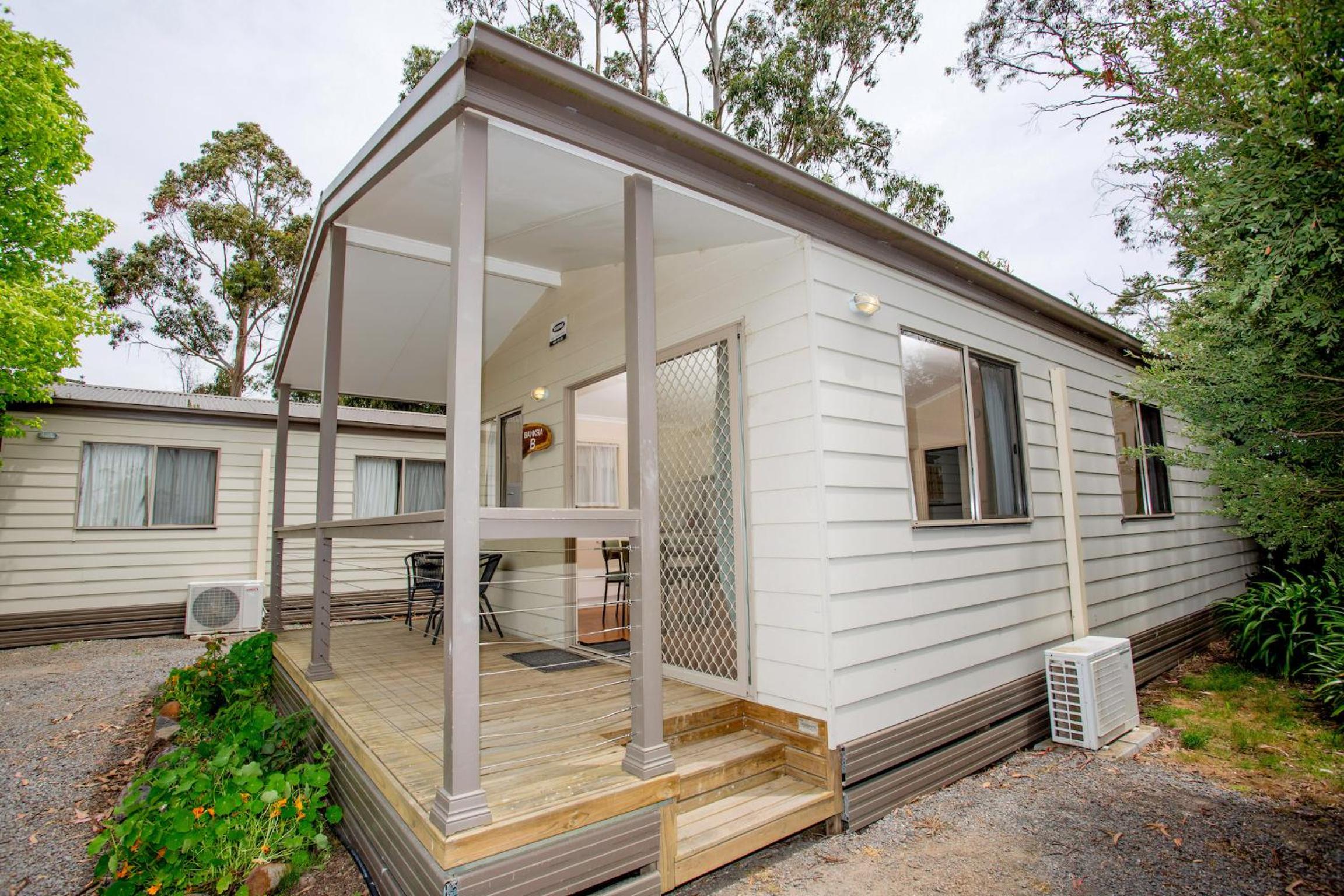 Banksia Two-Bedroom Cottage (6 Guests) photo 3