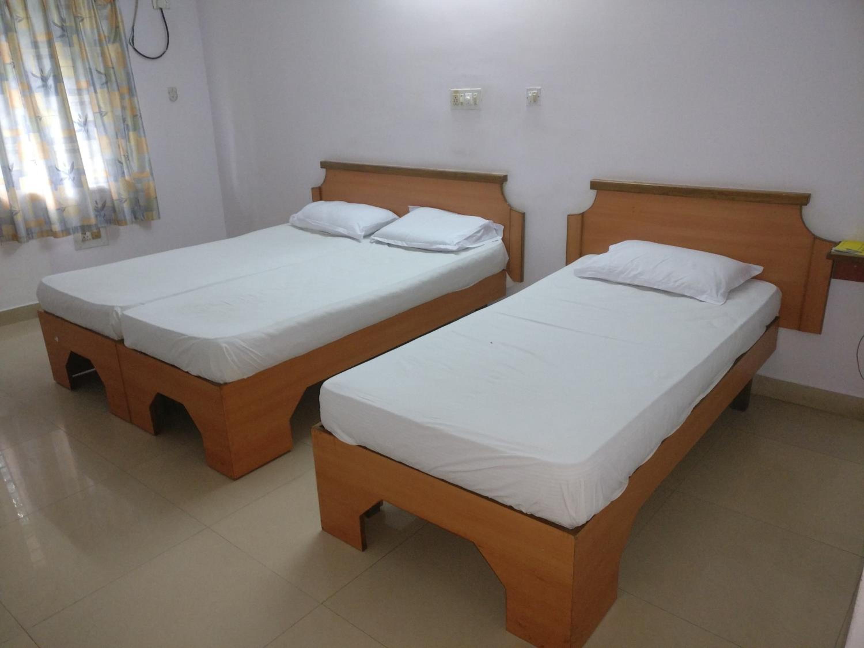 Triple Room photo 2