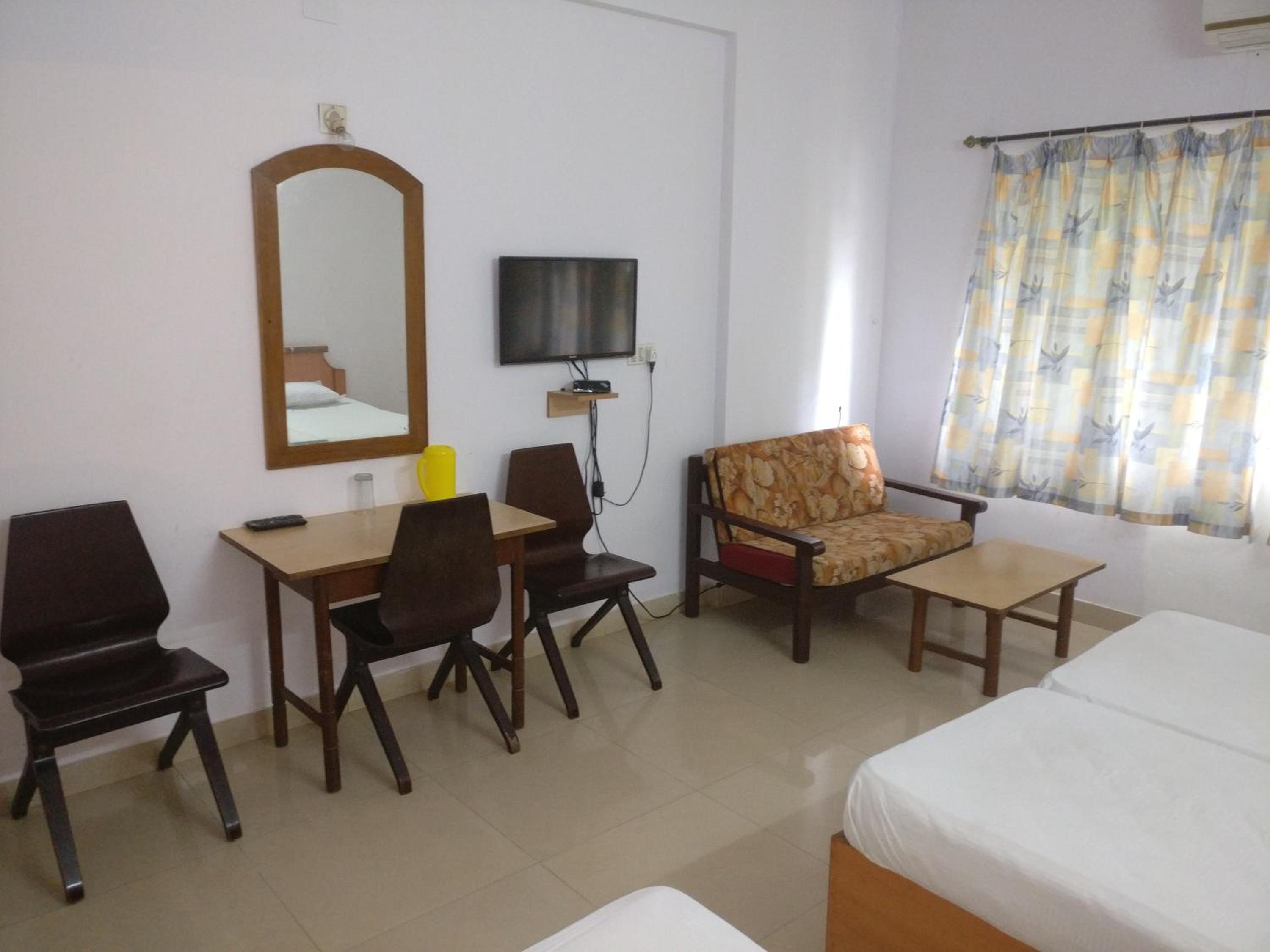 Deluxe Double Room photo 2
