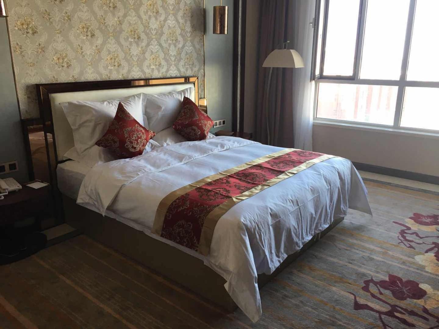 Mainland Chinese Citizens-Standard King-Bed Room photo 2