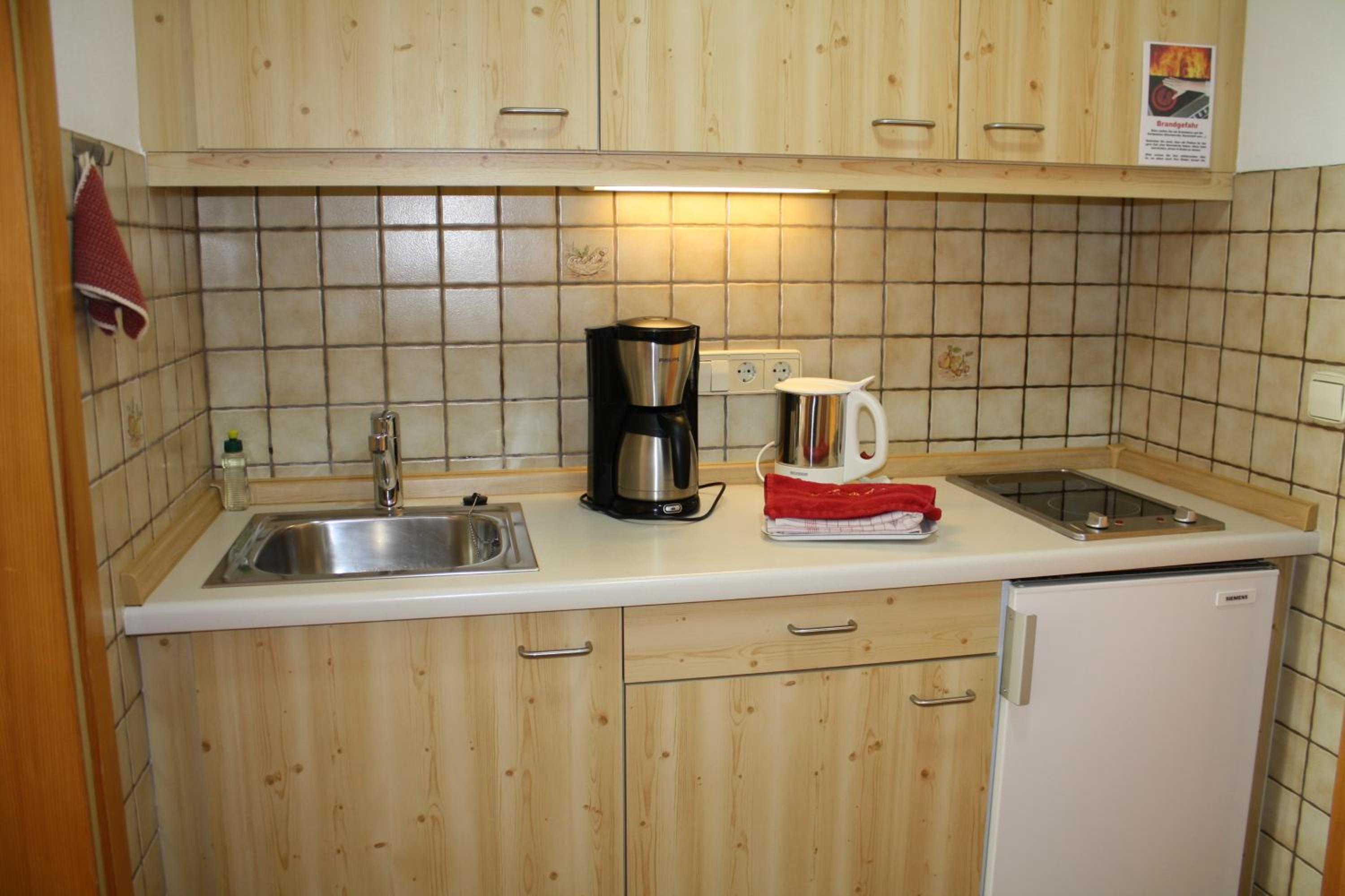 1-Room Apartment No. 4 photo 2