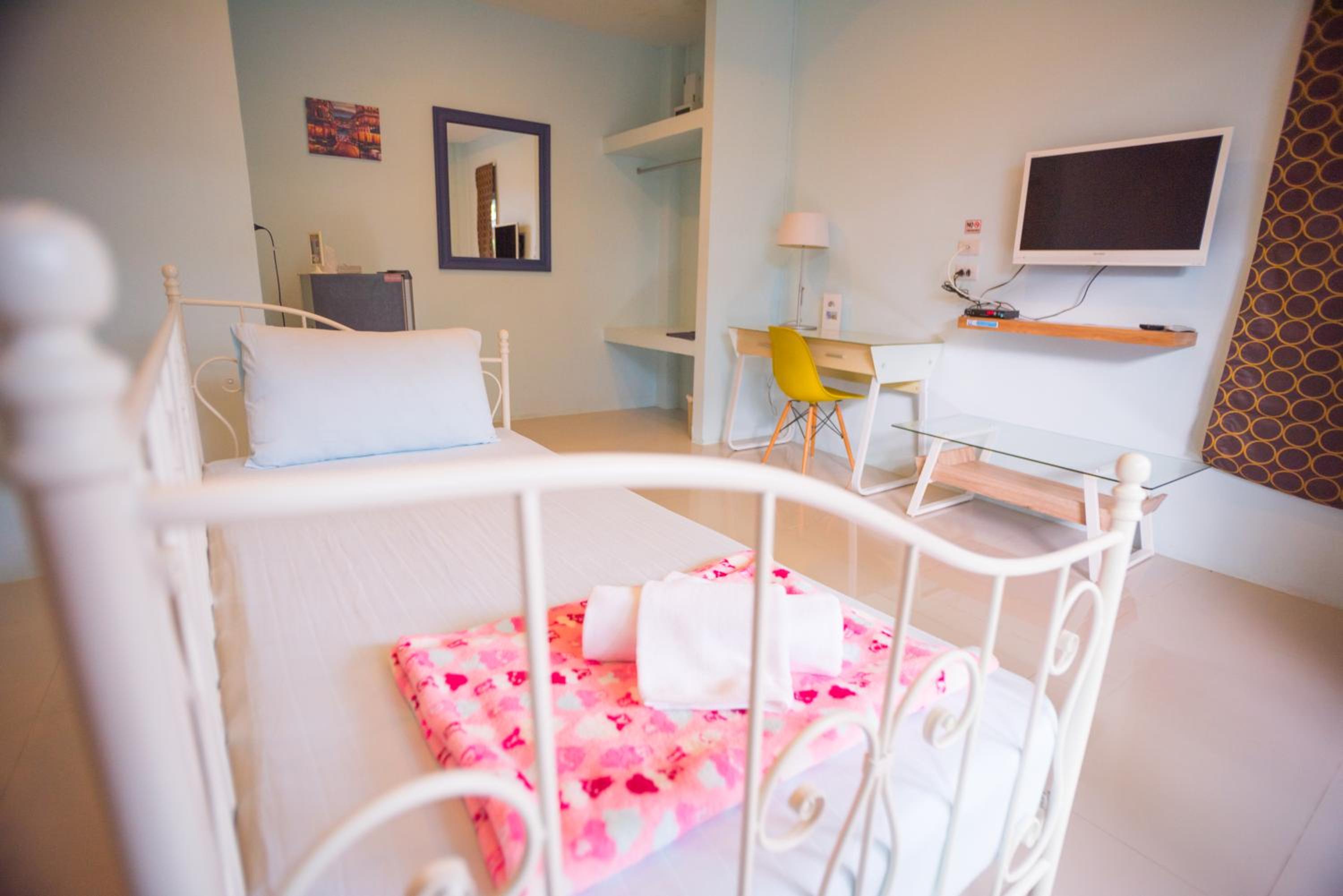Superior Triple Room photo 2