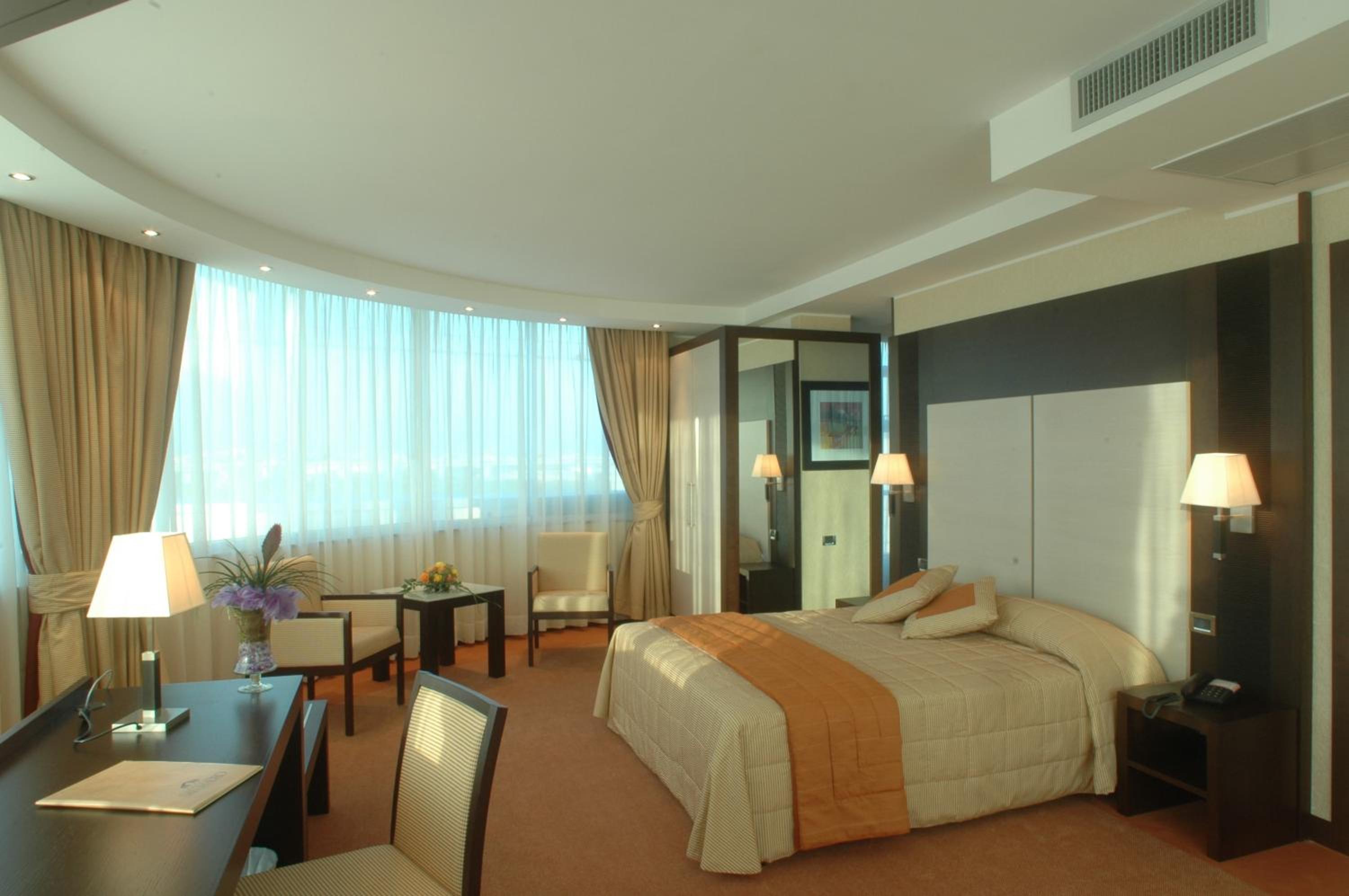 Triple Room - Photo 3