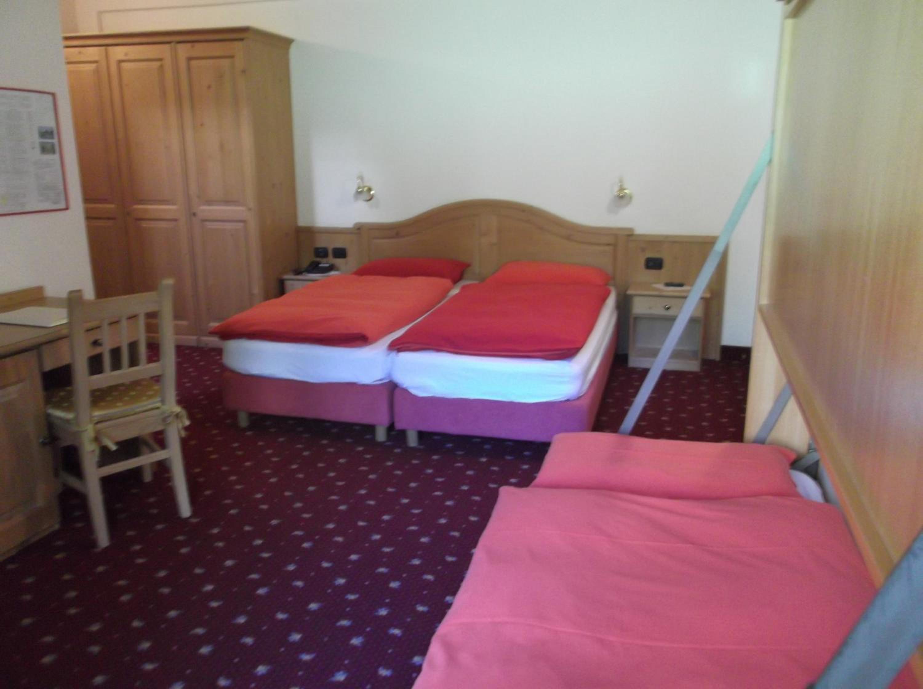 Quadruple Room photo 3