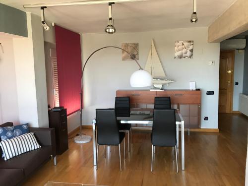 Apartment with Marina View