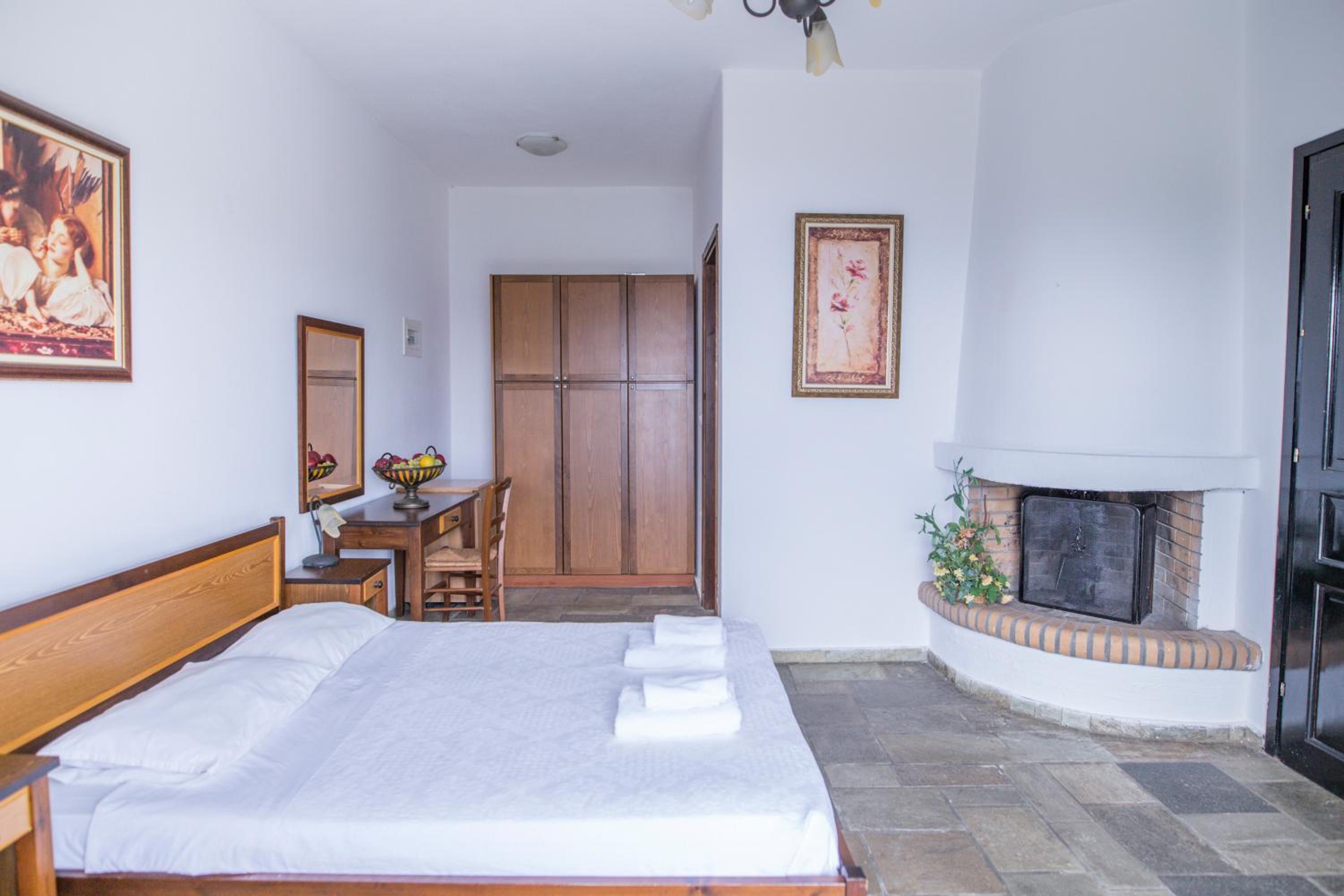Double Room with Sea View - Photo 6