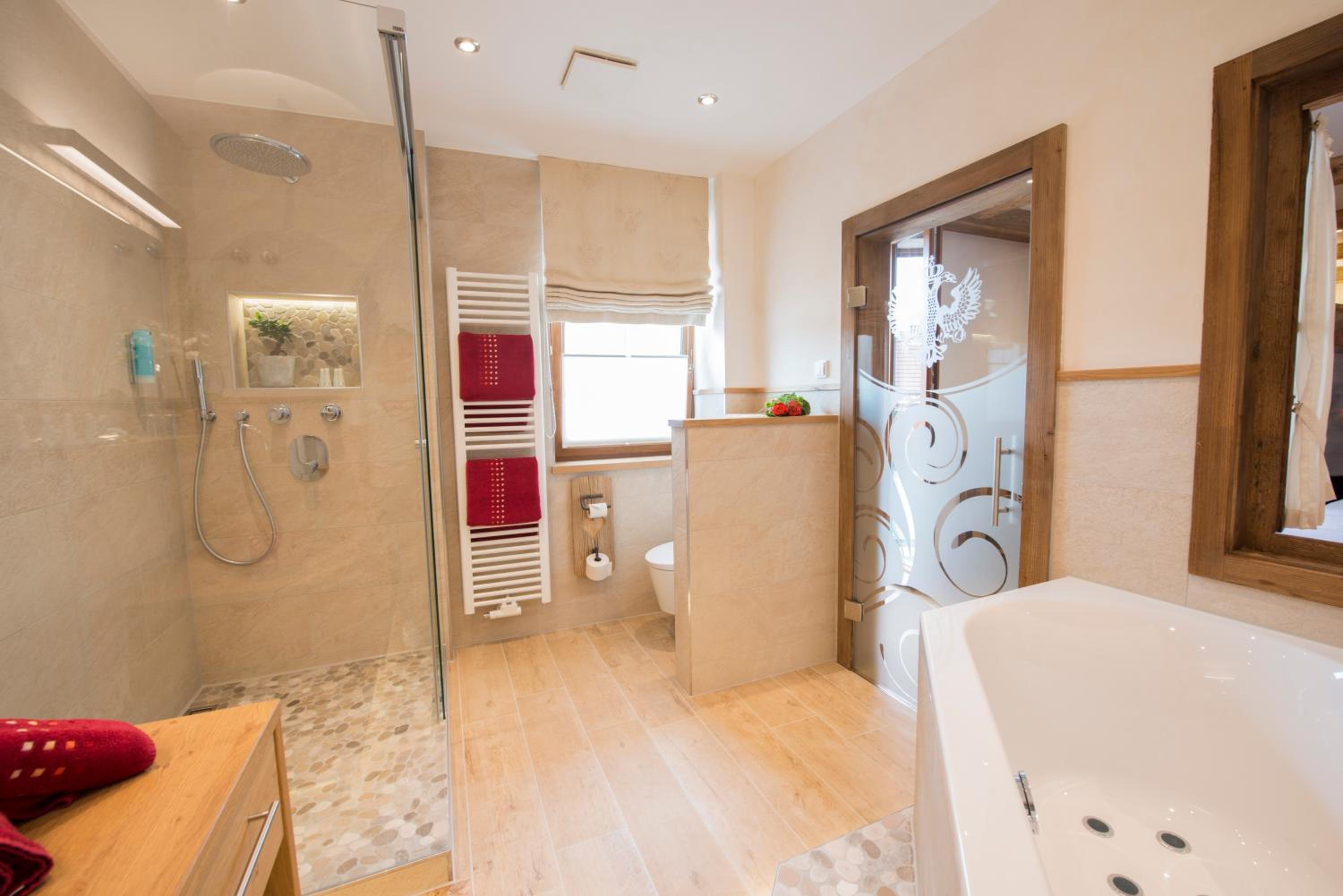 Deluxe Double Room - Photo 27