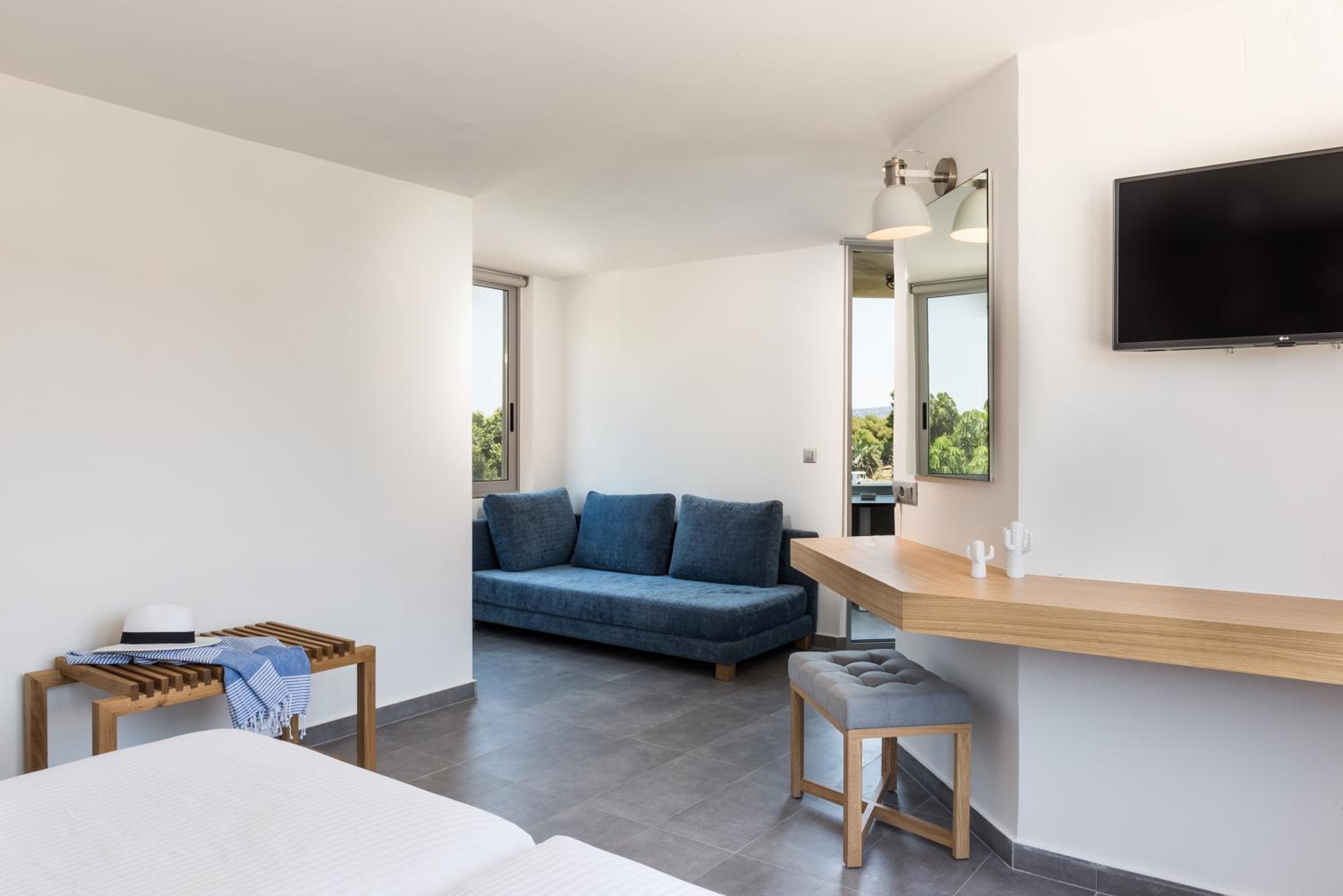 Two-Bedroom Maisonette with Sea View