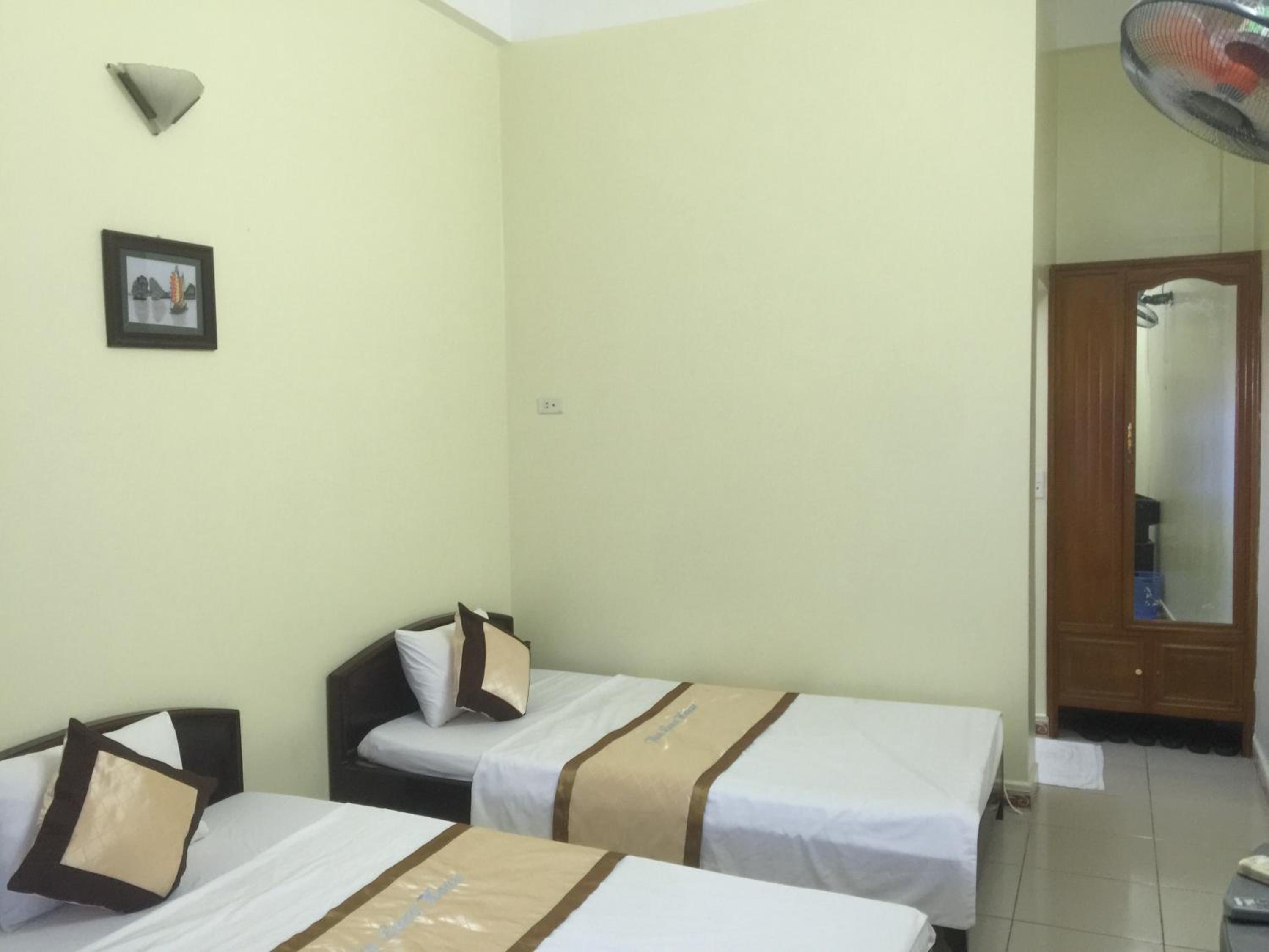 Twin Room with City View