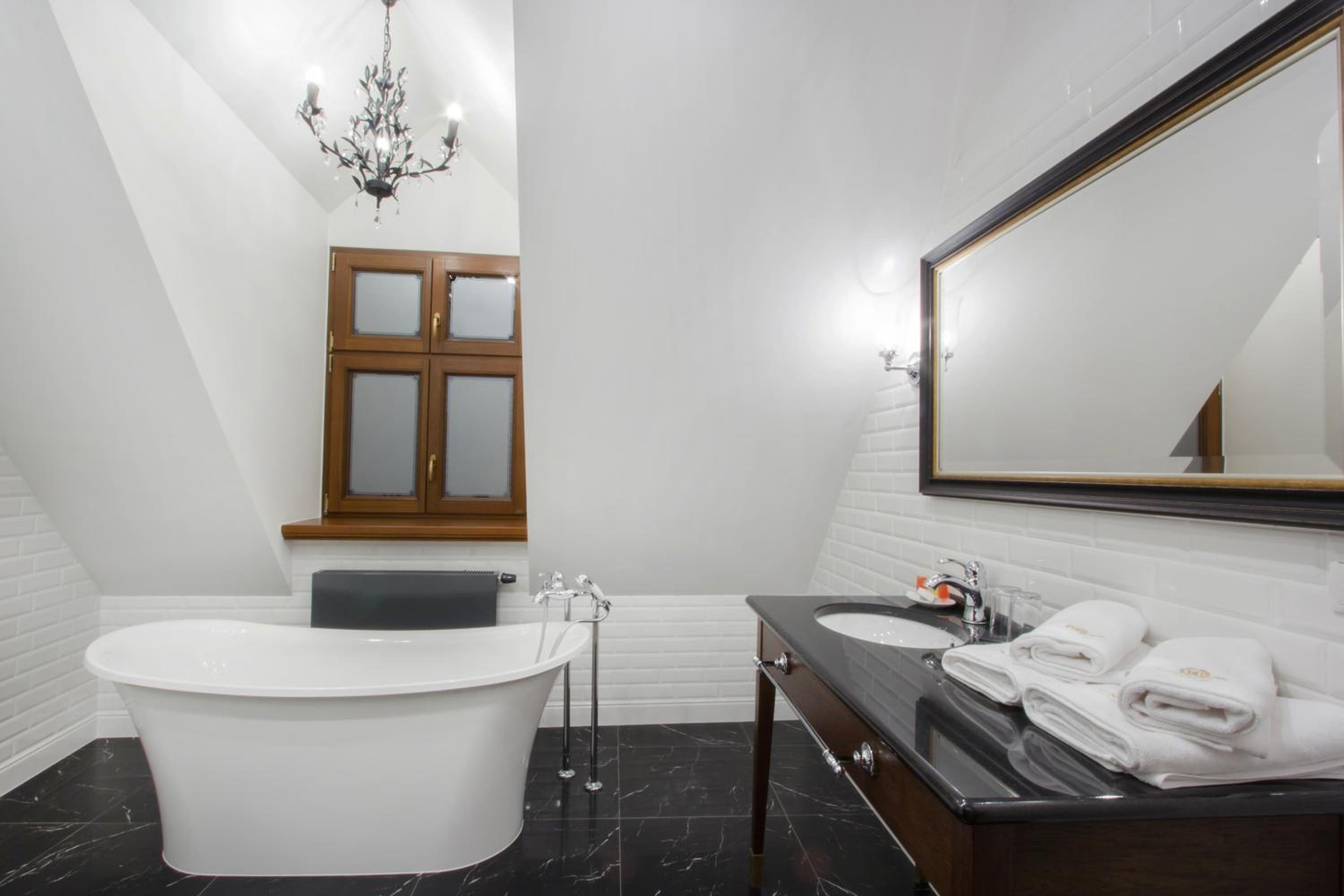 Deluxe Double Room - Photo 4