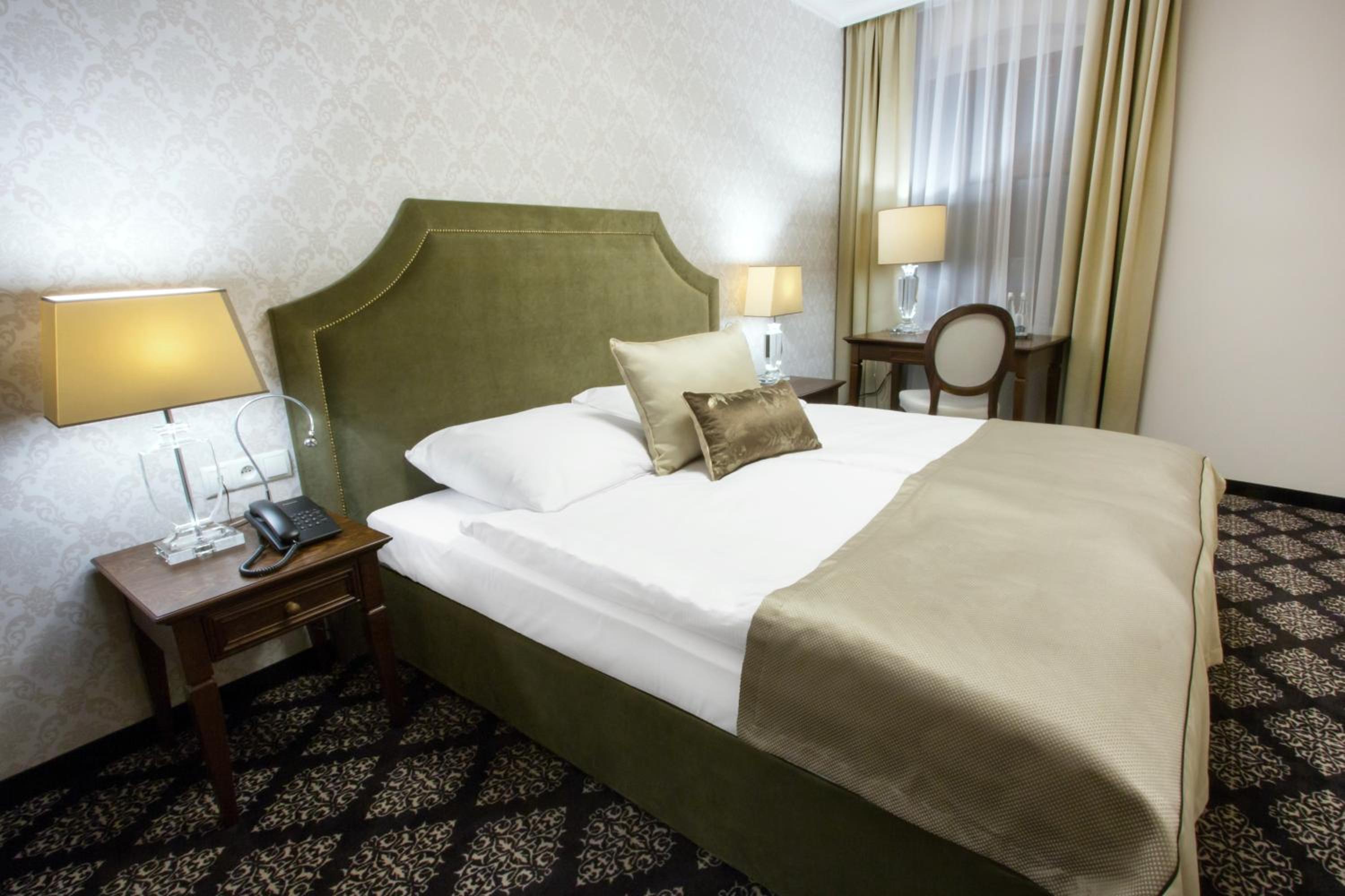 Deluxe Double Room - Photo 1
