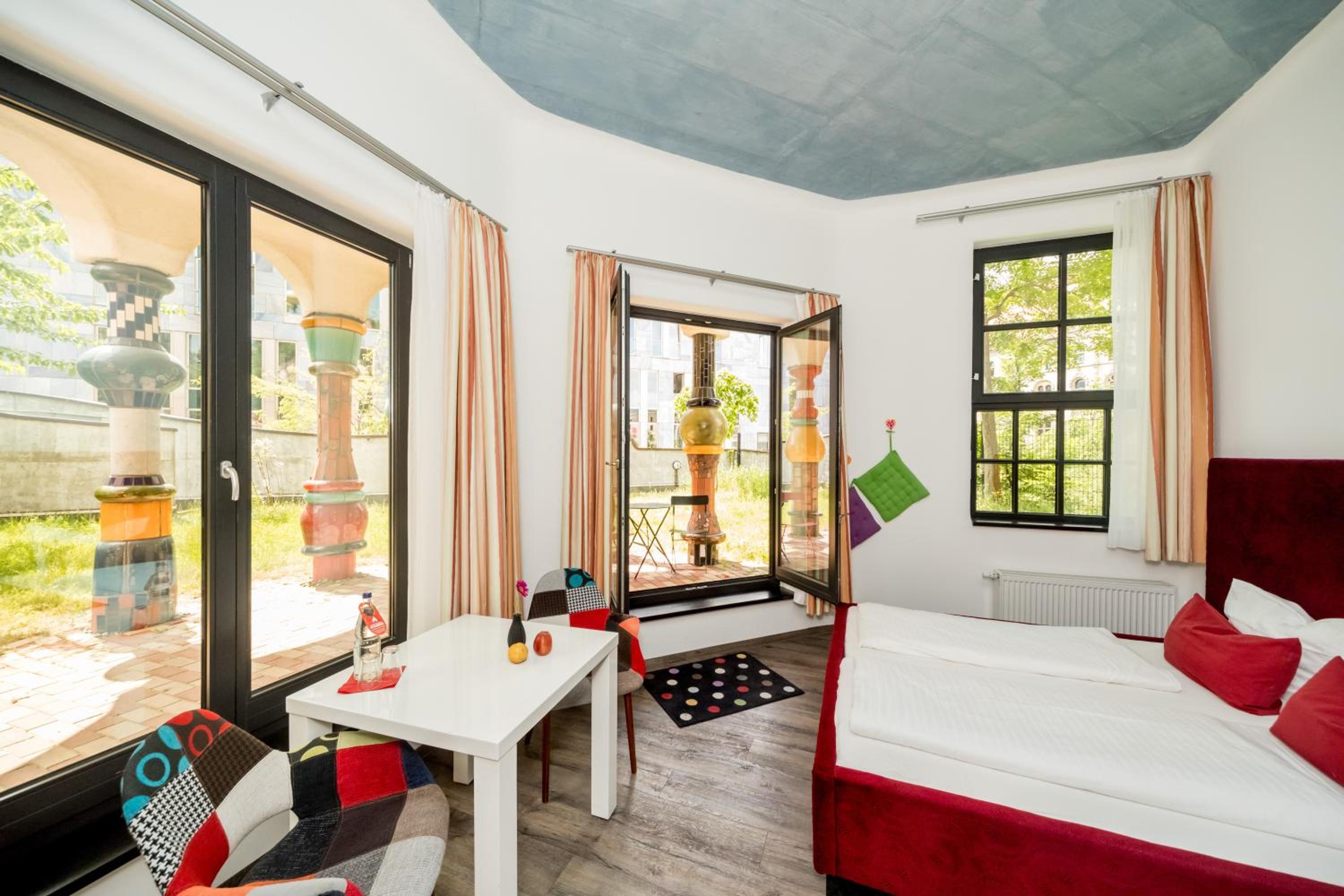 Deluxe Double Room with Terrace photo 3