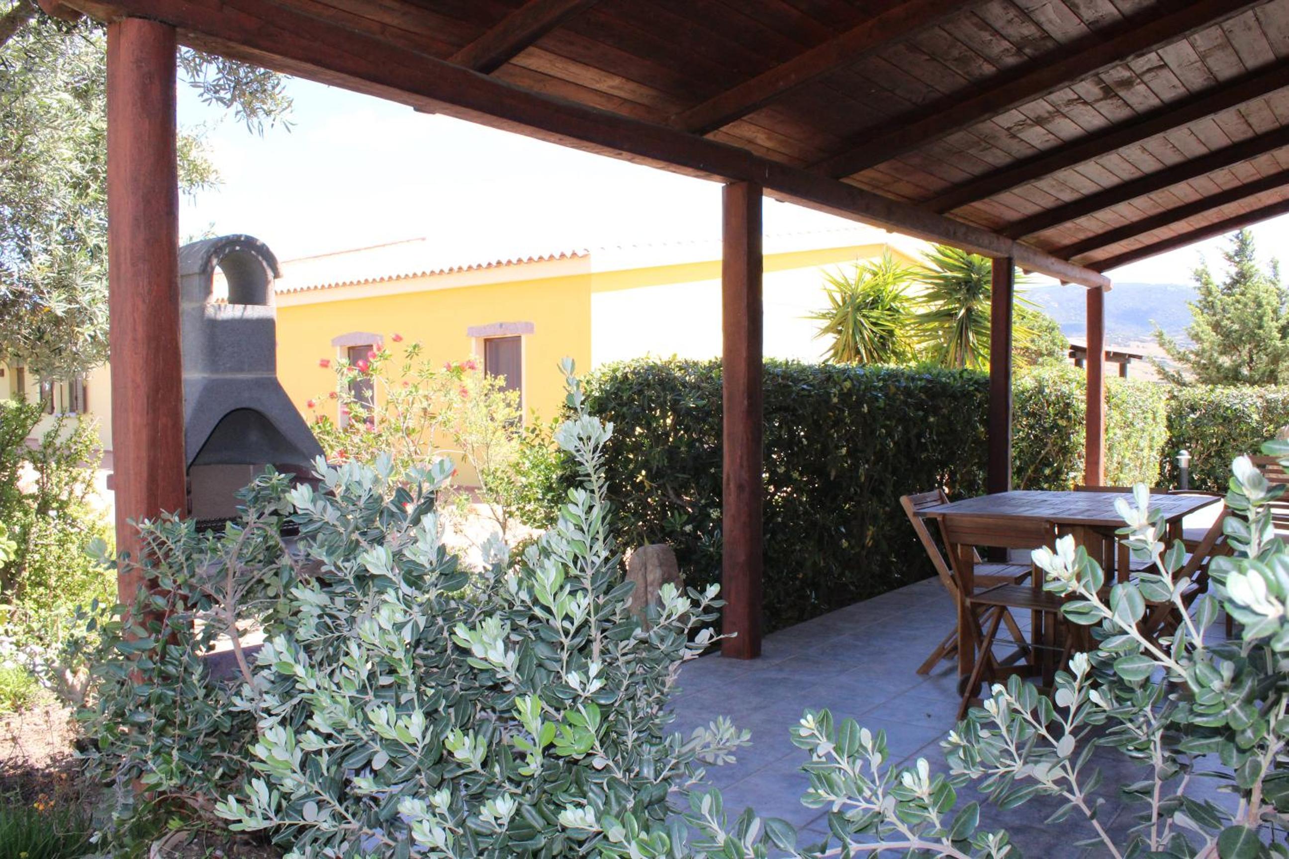 Apartment with Garden View photo 2