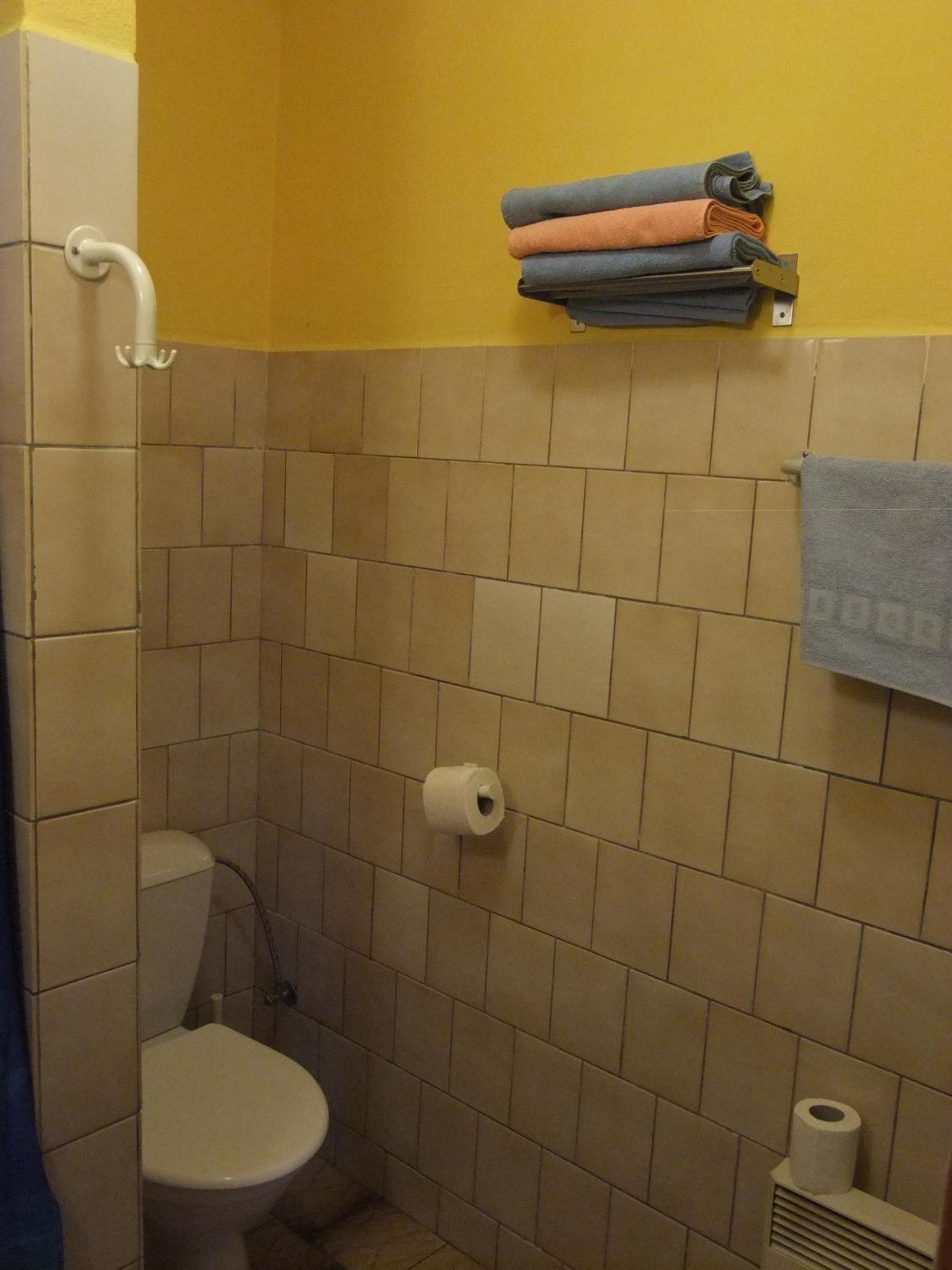 Quadruple Room - Photo 6
