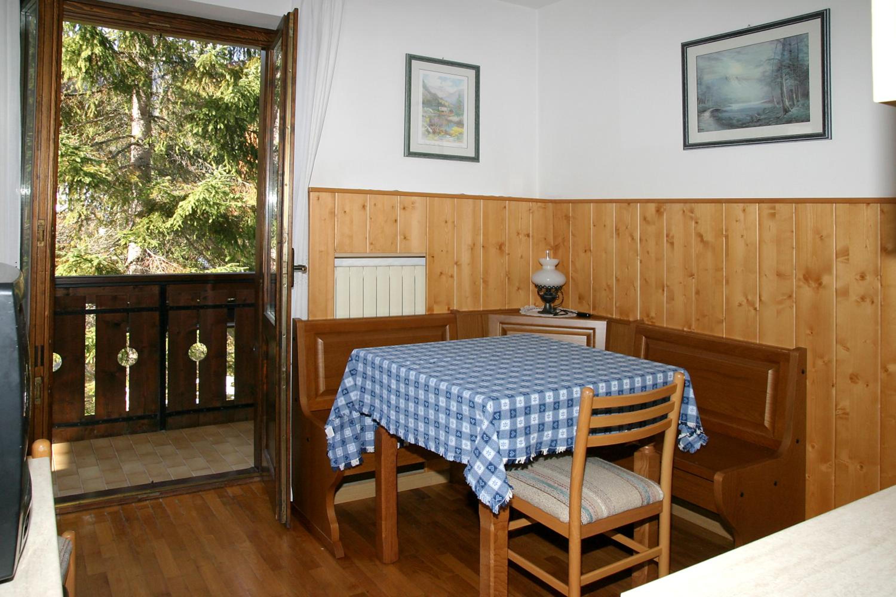 One-Bedroom Apartment (2 Adults) photo 2