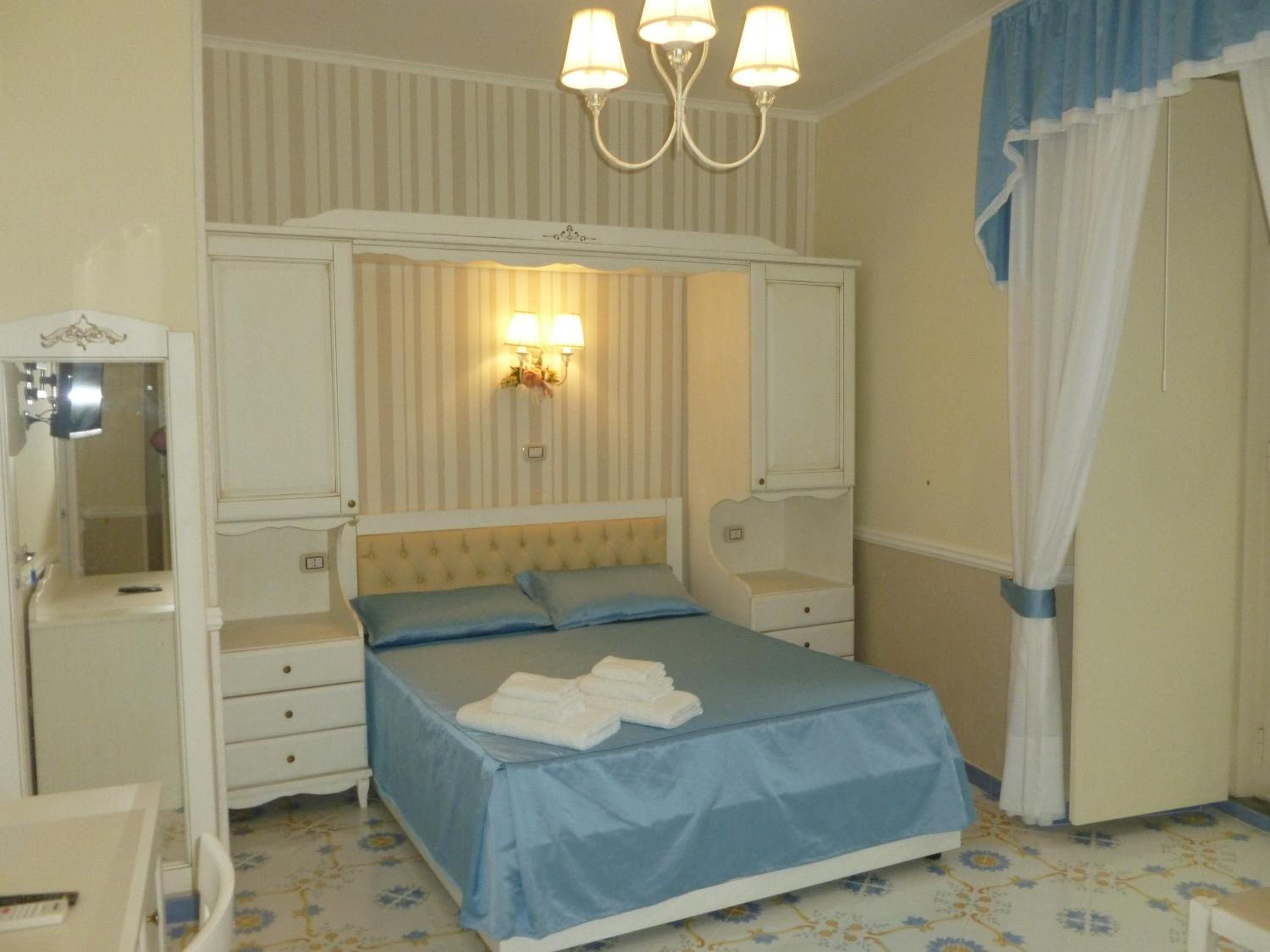 Double Room - Annex