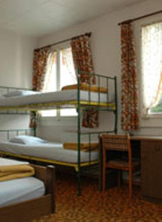 Single Bed in 6-Bed Female Dormitory Room photo 2