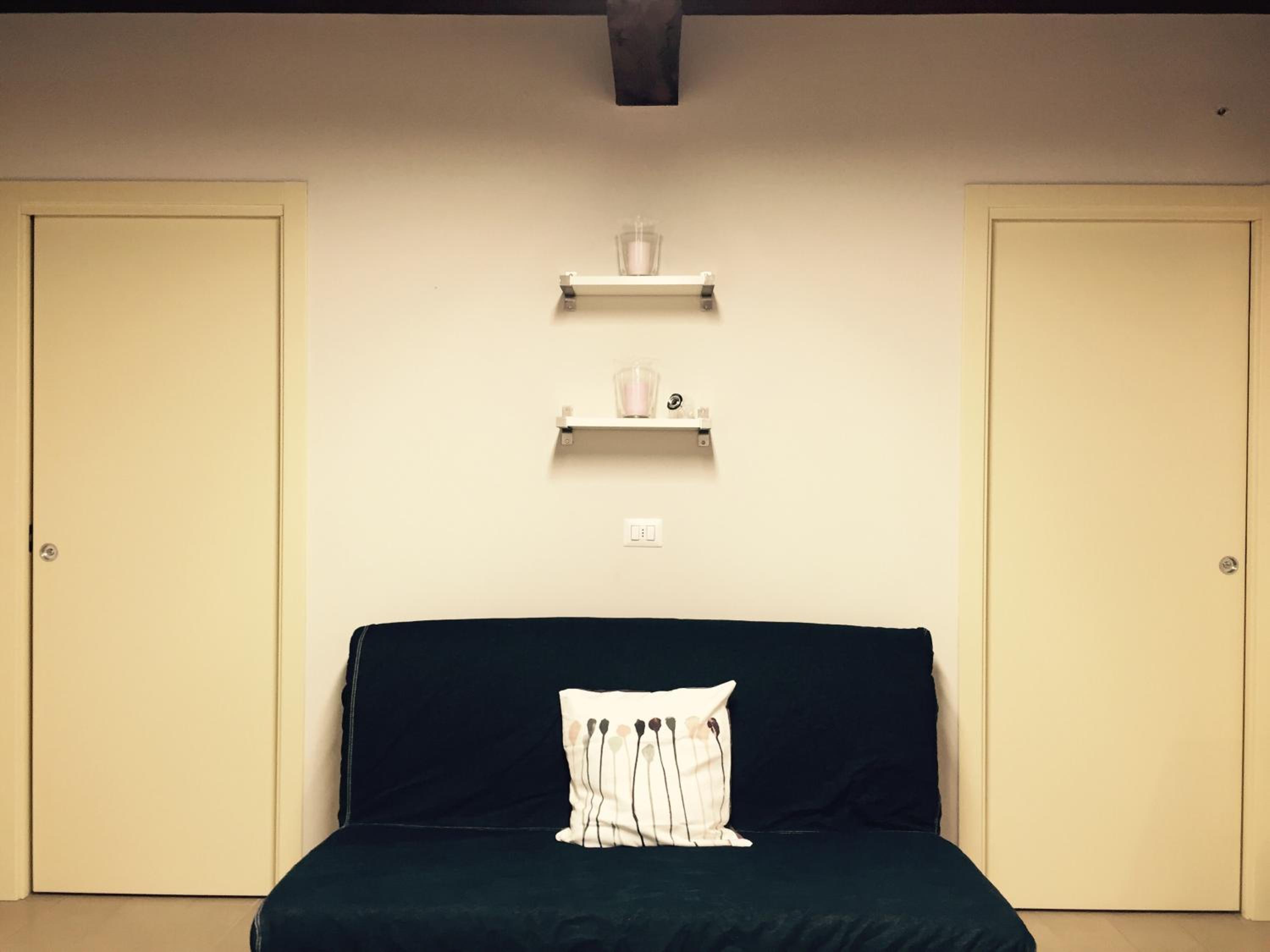 One-Bedroom Apartment - Via Ferdinando Maestri 13 - Photo 1