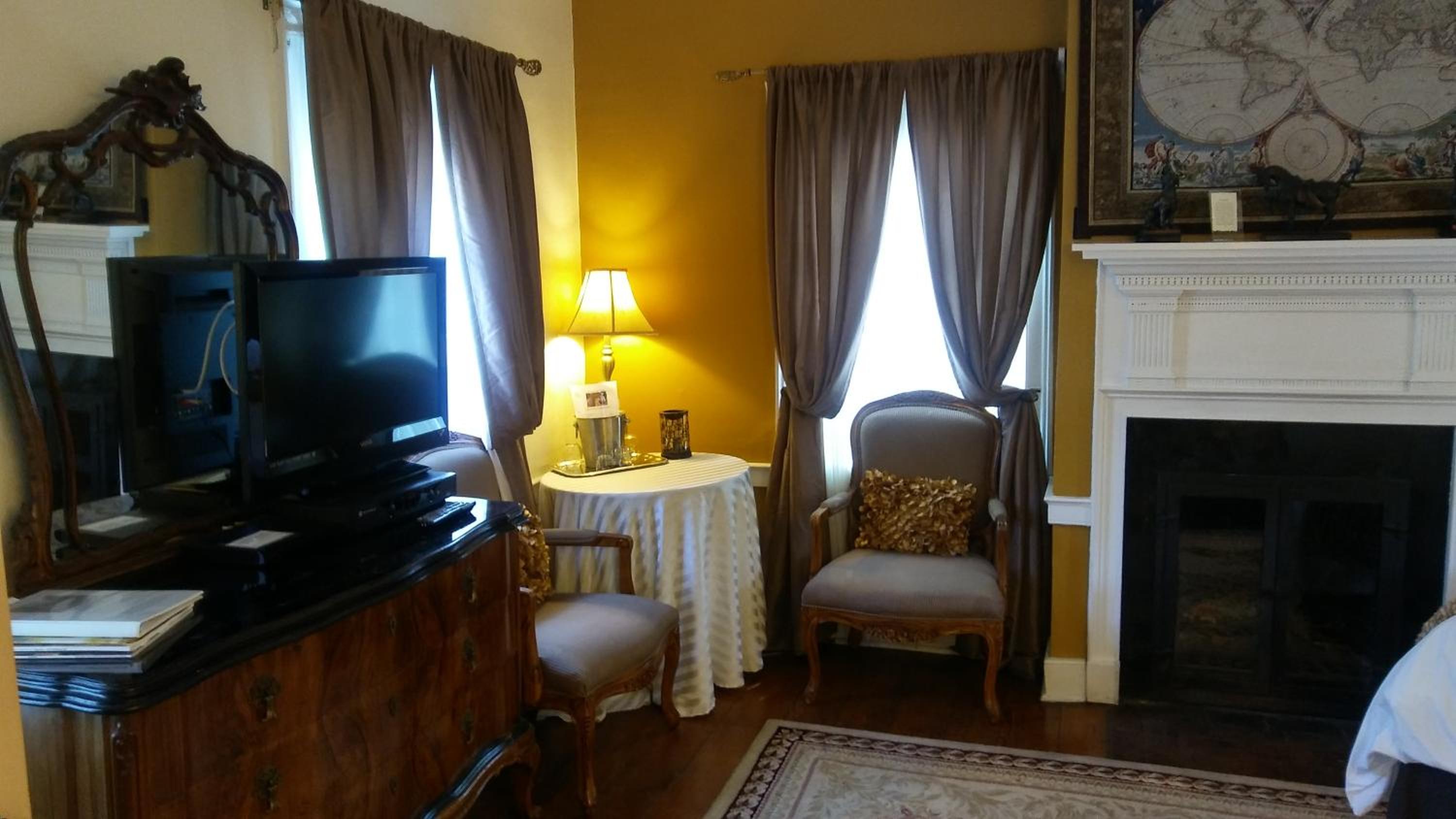 Large Double Room