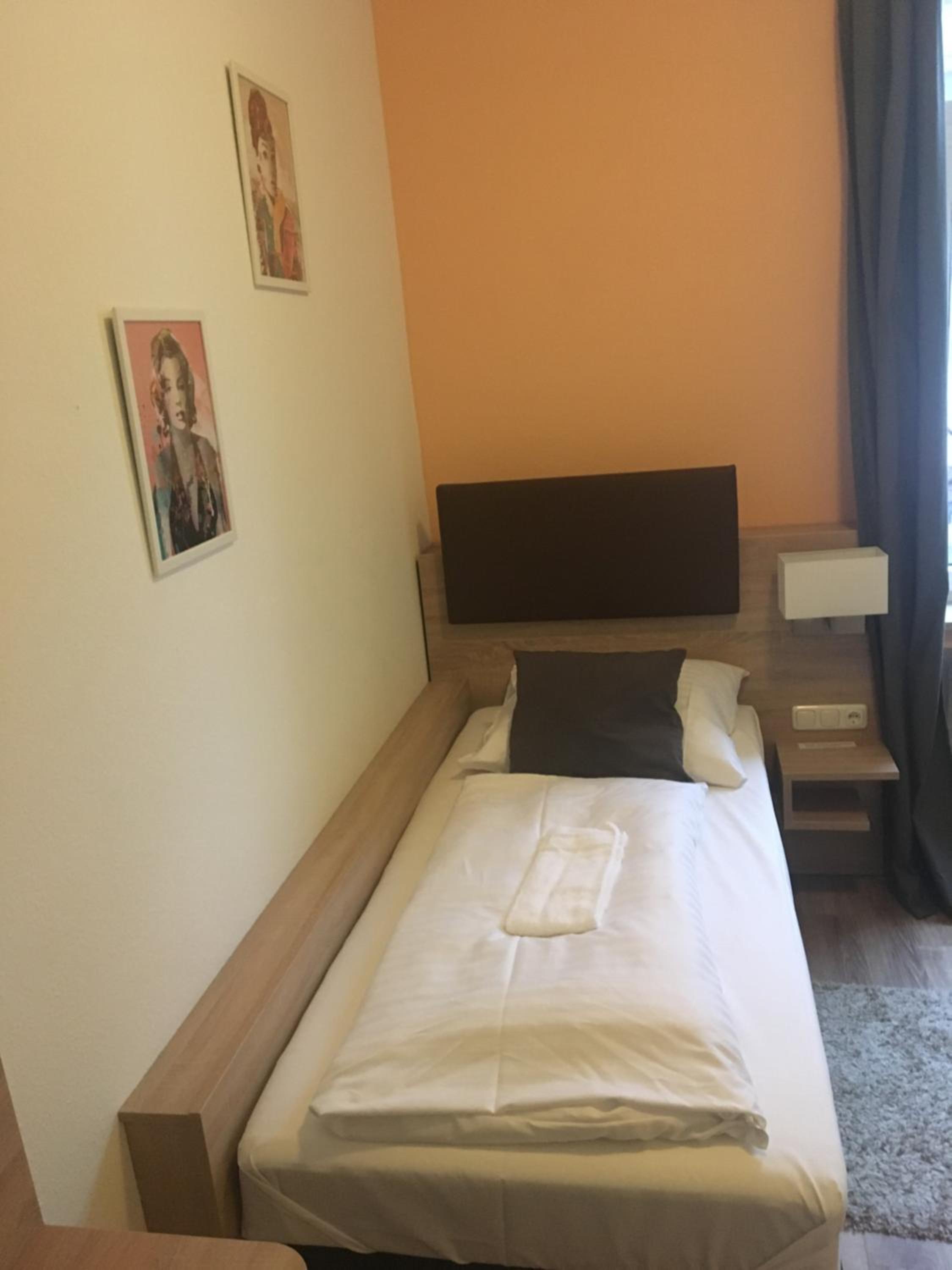 Standard Single Room photo 2
